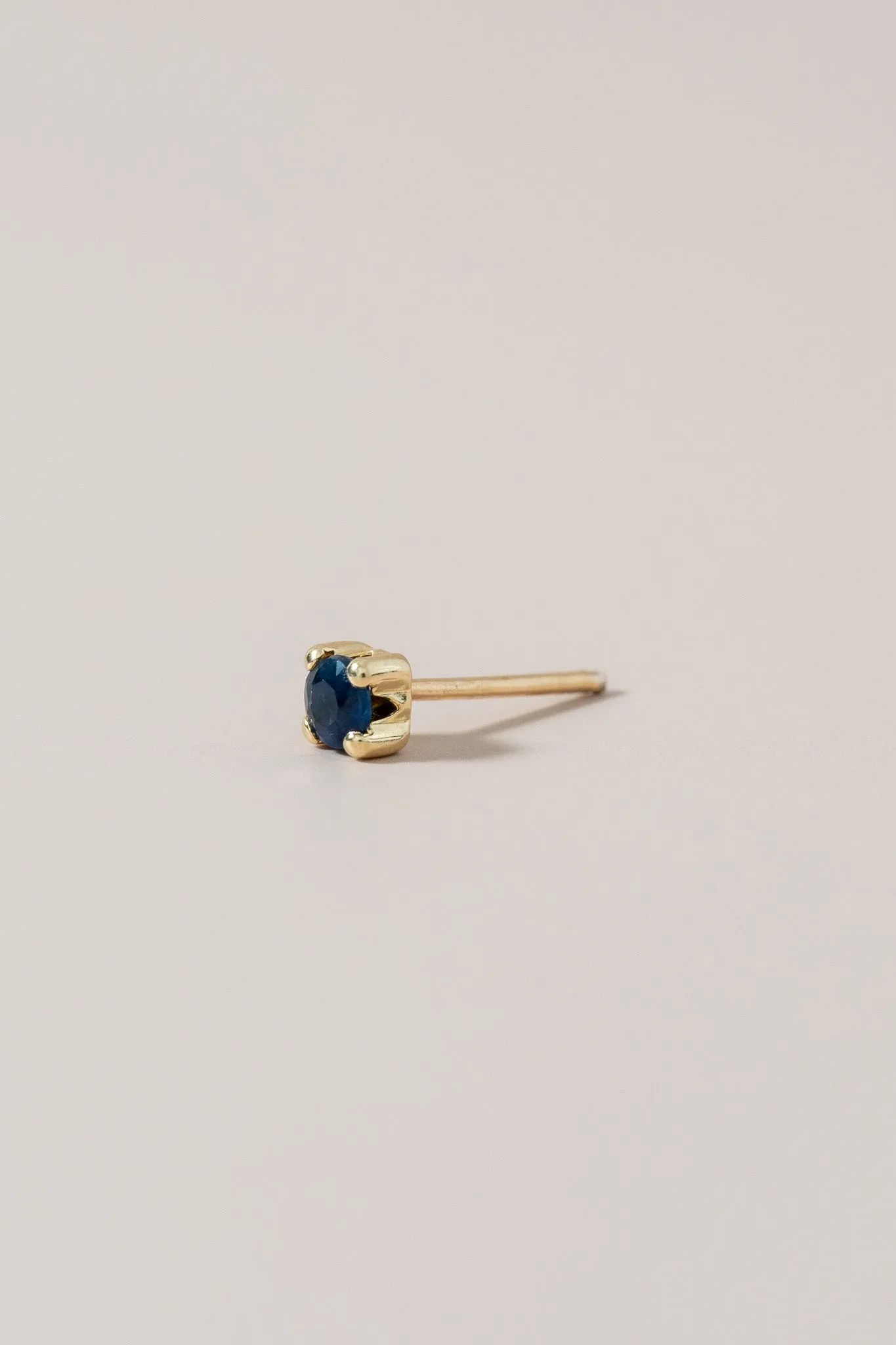 14K Mini Blue Sapphire Stud