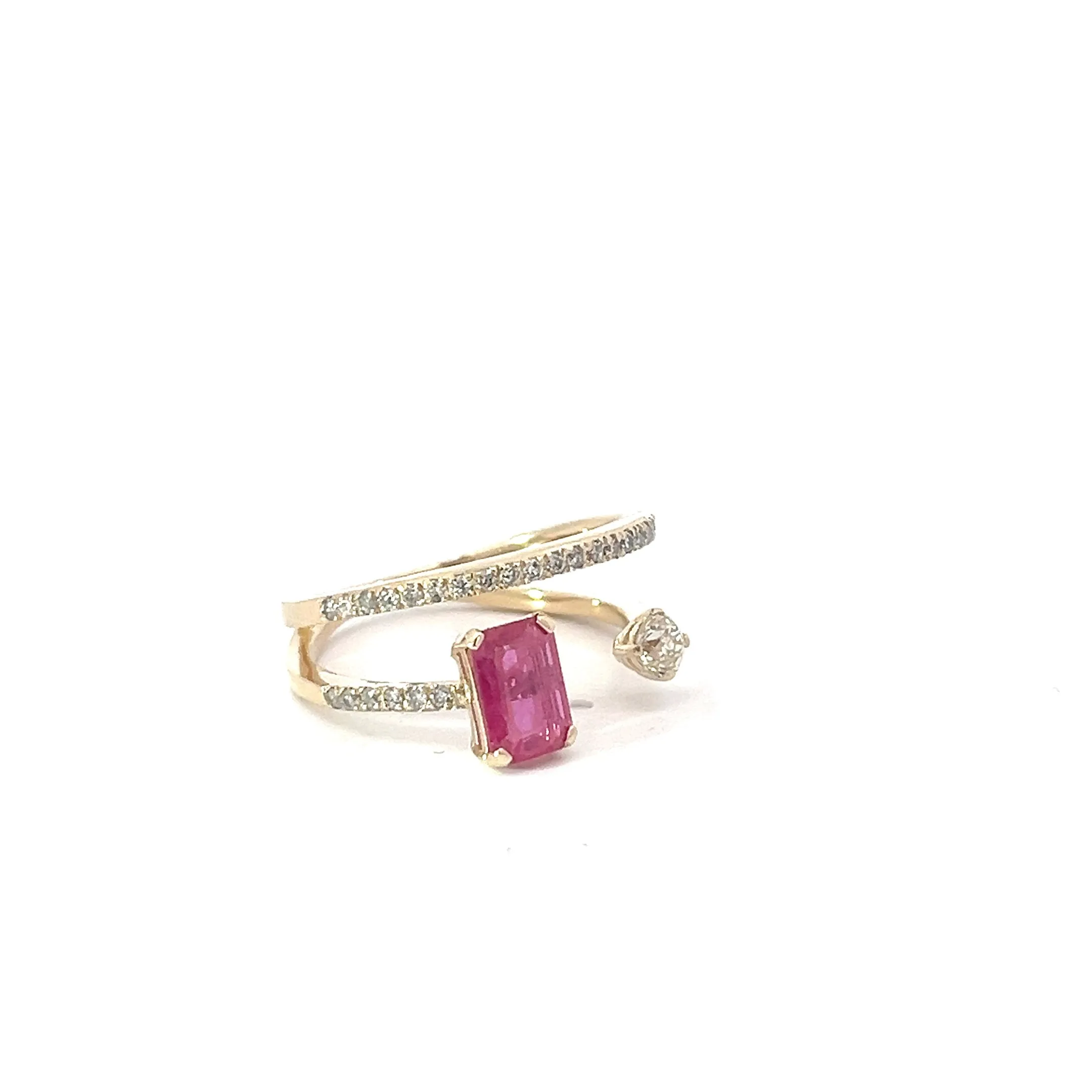 14k Yellow Gold .90ct Emerald Cut Burma Ruby /.38ct H VS2 Round Diamond Toi et Moi Ring