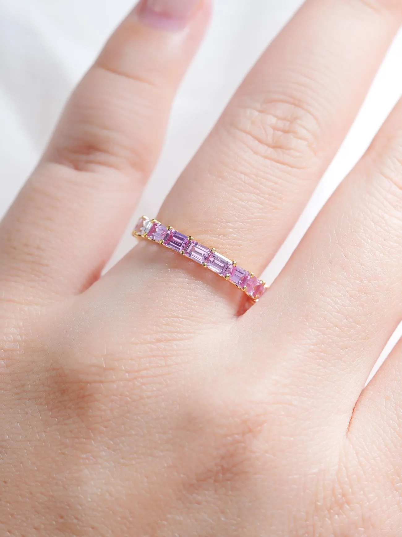 18K Gold Horizontal Rainbow Baguette Ring