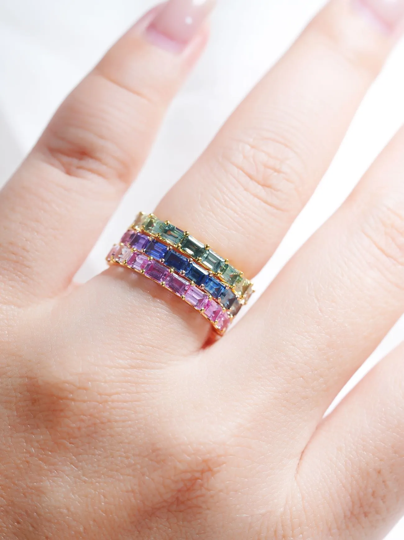 18K Gold Horizontal Rainbow Baguette Ring