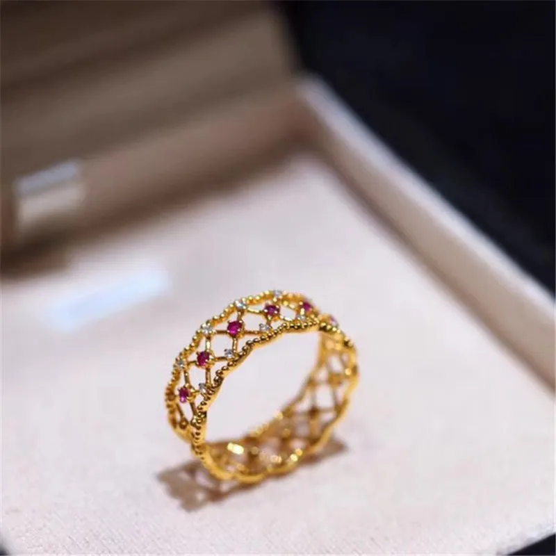 18K Gold Vintage Gemstone Diamond Ring with Natural Ruby