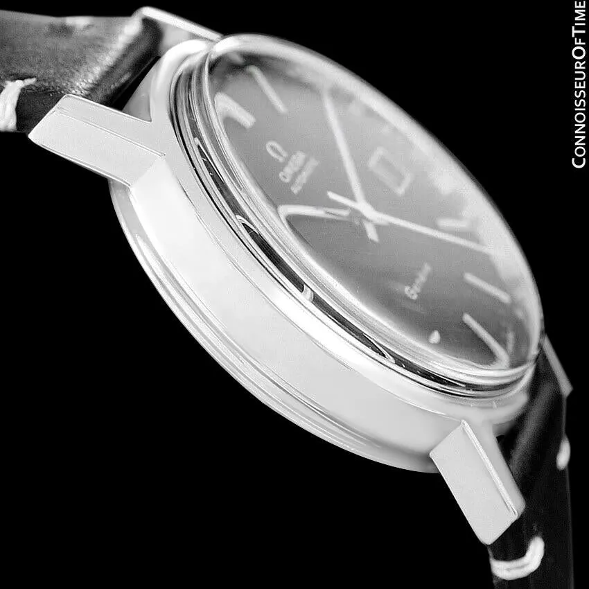 1973 Omega Geneve Vintage Mens Automatic Watch with Quick-Setting Date - Stainless Steel
