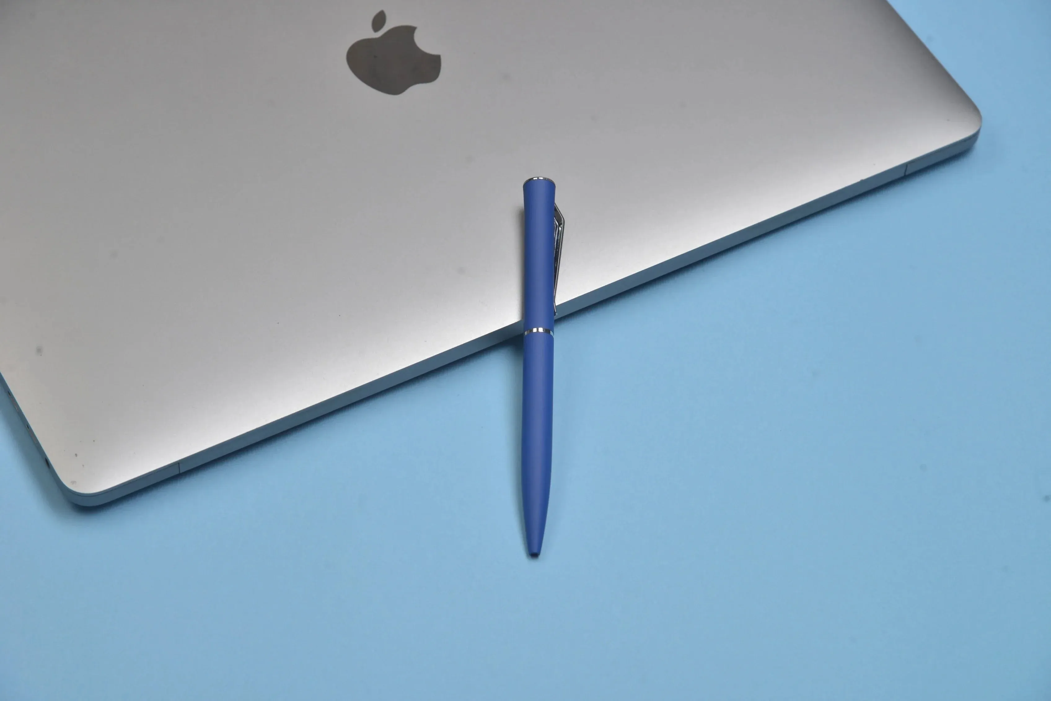 2024 Diwali Combo 1.0 (Classy hard cover diary   classy metal keychain   classic metal pen   Ferrero Rocher   Diya) - Royal Blue