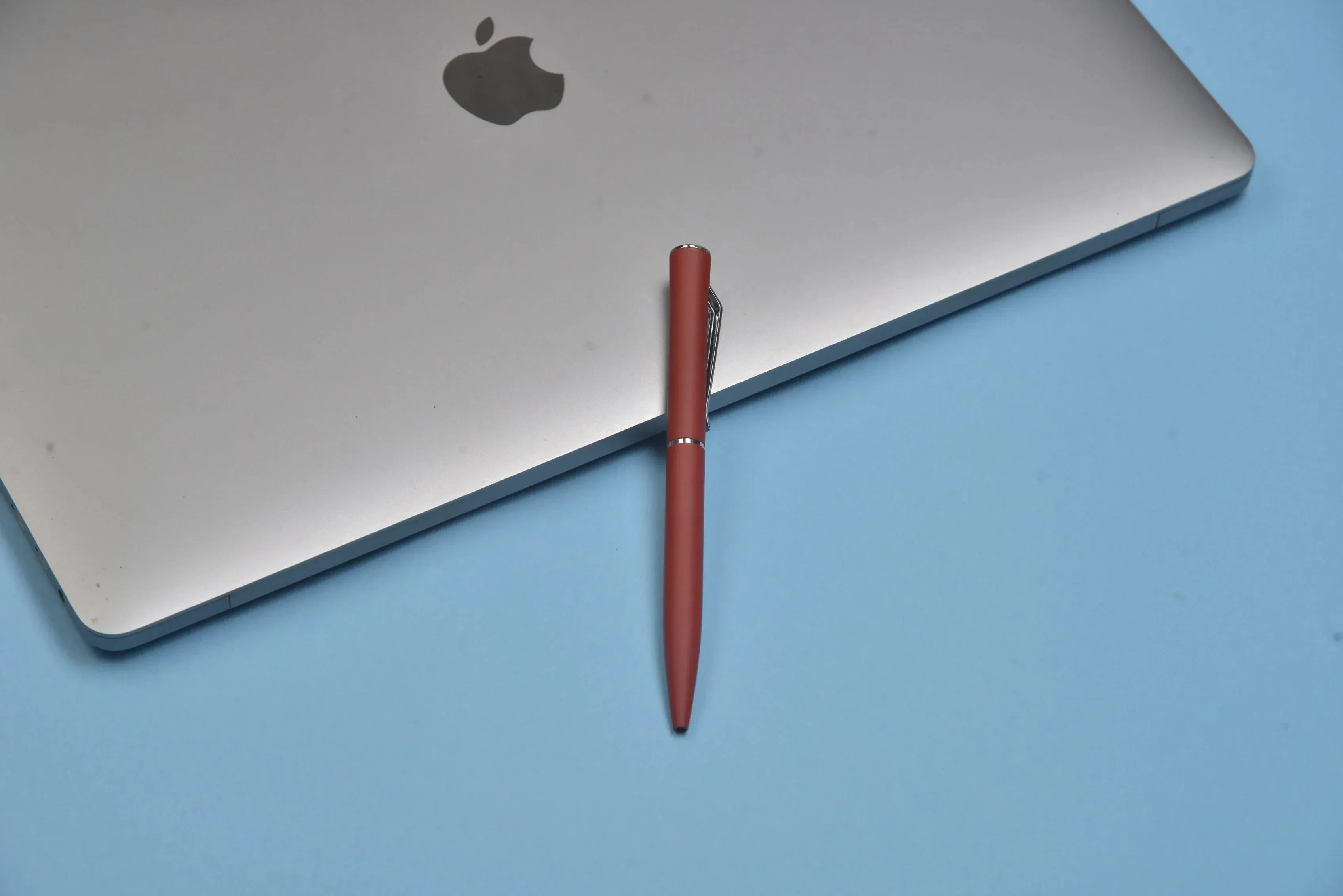 2024 Diwali Combo 1.0 (Classy hard cover diary   classy metal keychain   classic metal pen   Ferrero Rocher   Diya) - Tan
