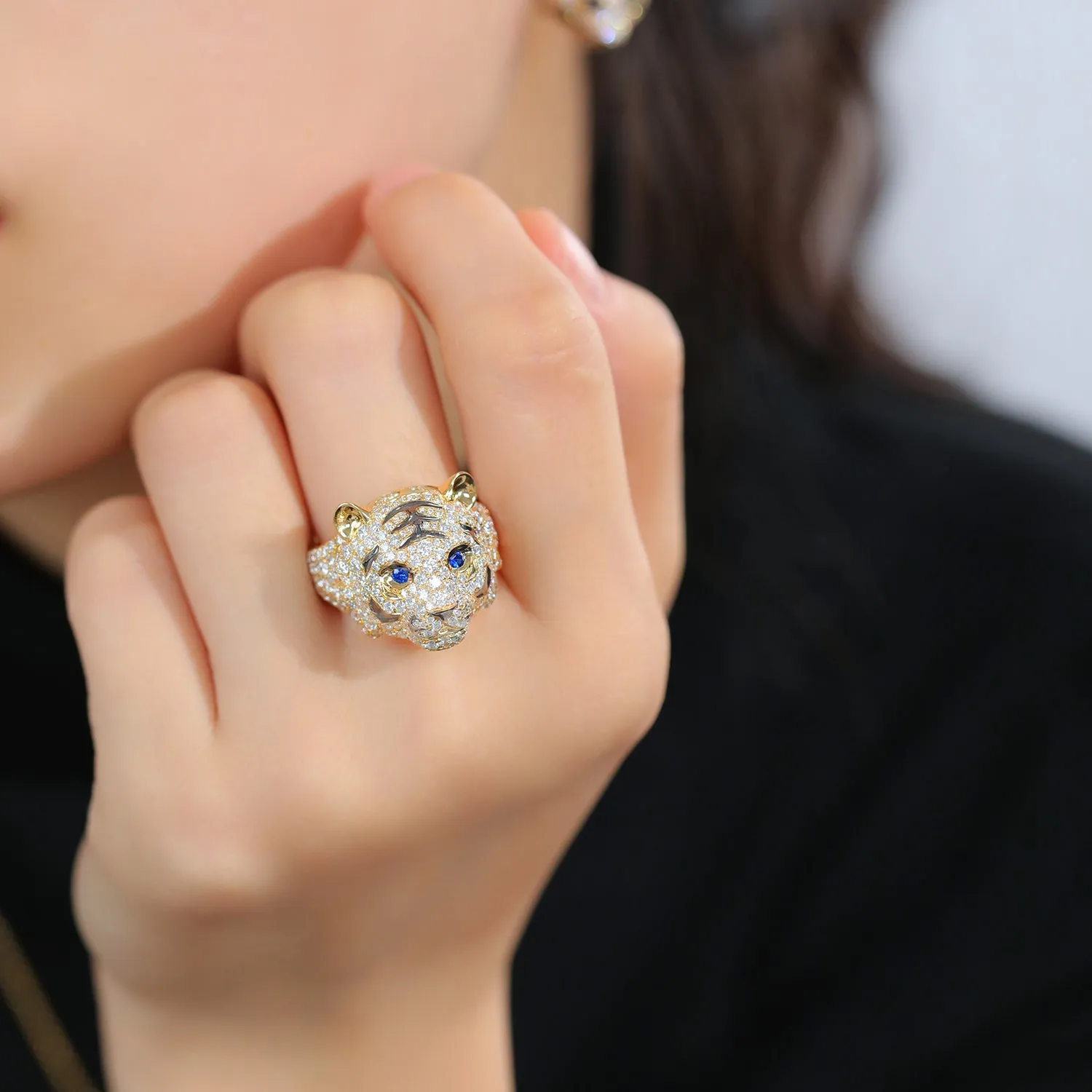2.25CTW Diamond and Sapphire 3D Tiger Ring
