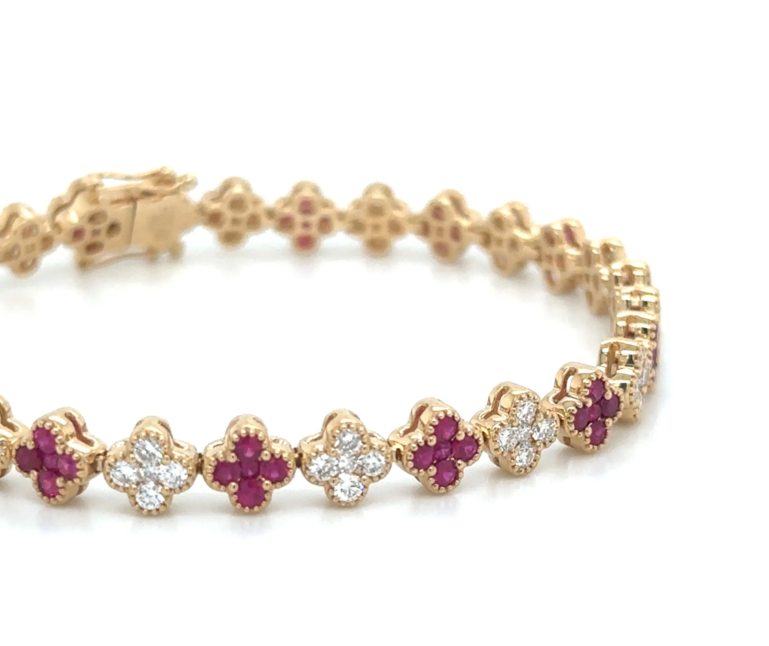 4.13ct tw Ruby Gemstone & Diamond Clover Tennis Bracelet