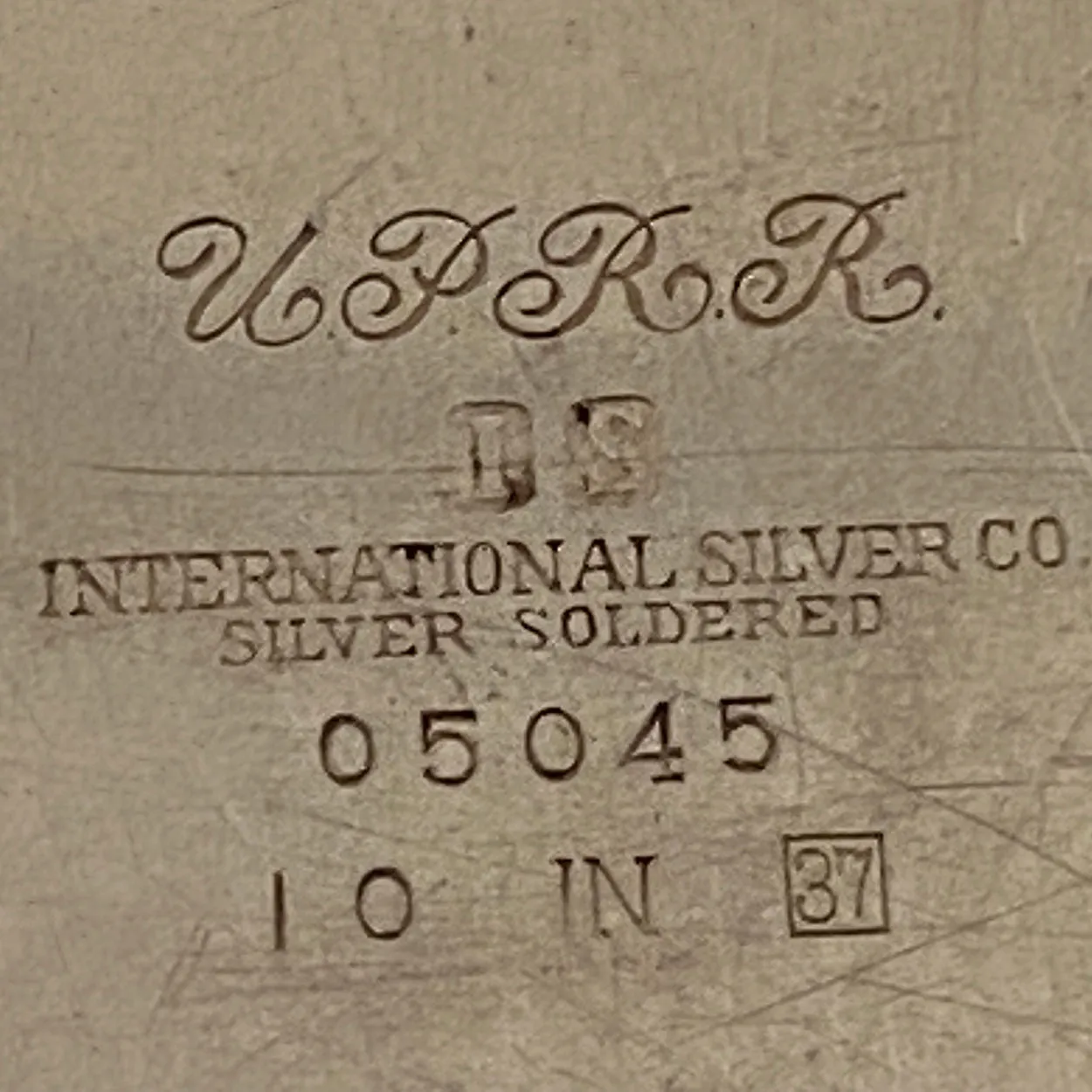 American International Silver Soldered Union Pacific Railroad Hot Food Cover and Tray