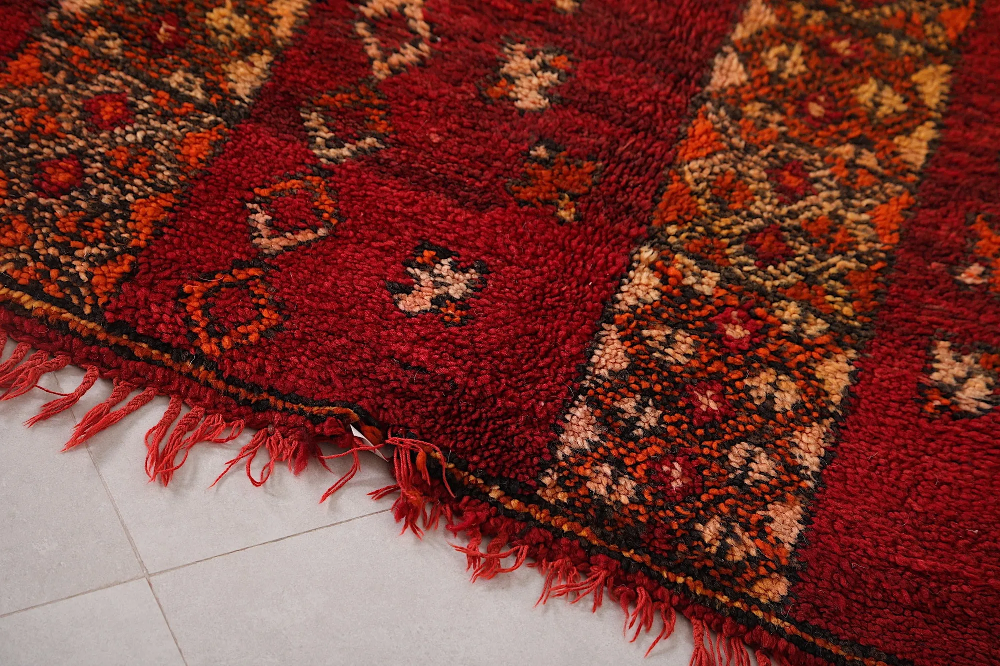 Authentic Vintage Berber Rug 3.2 x 6 FT - Warm Red Tones