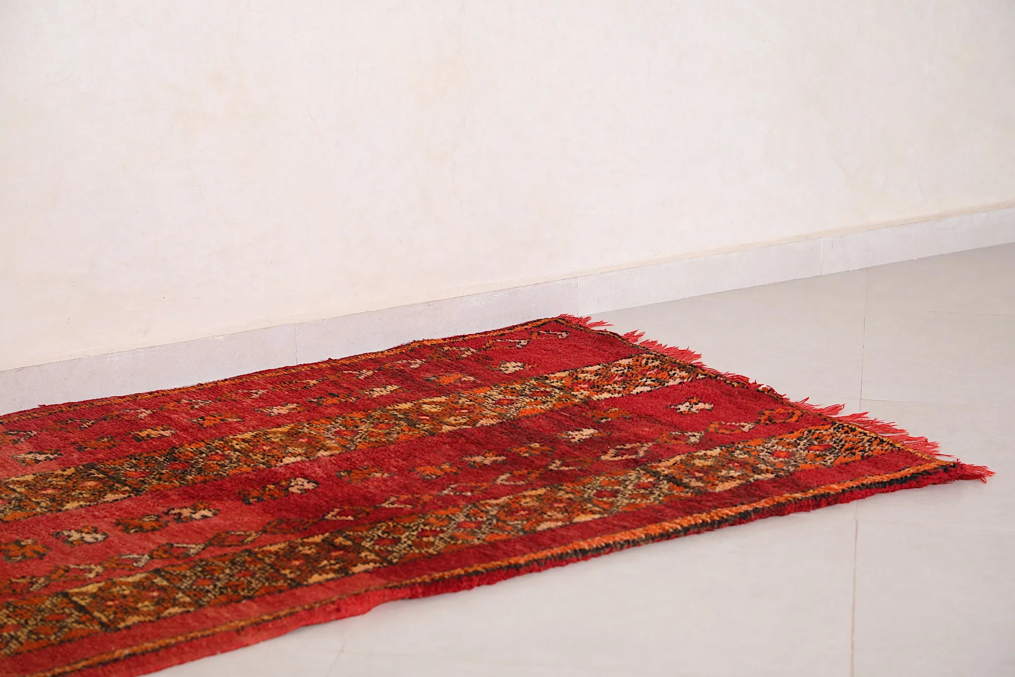 Authentic Vintage Berber Rug 3.2 x 6 FT - Warm Red Tones