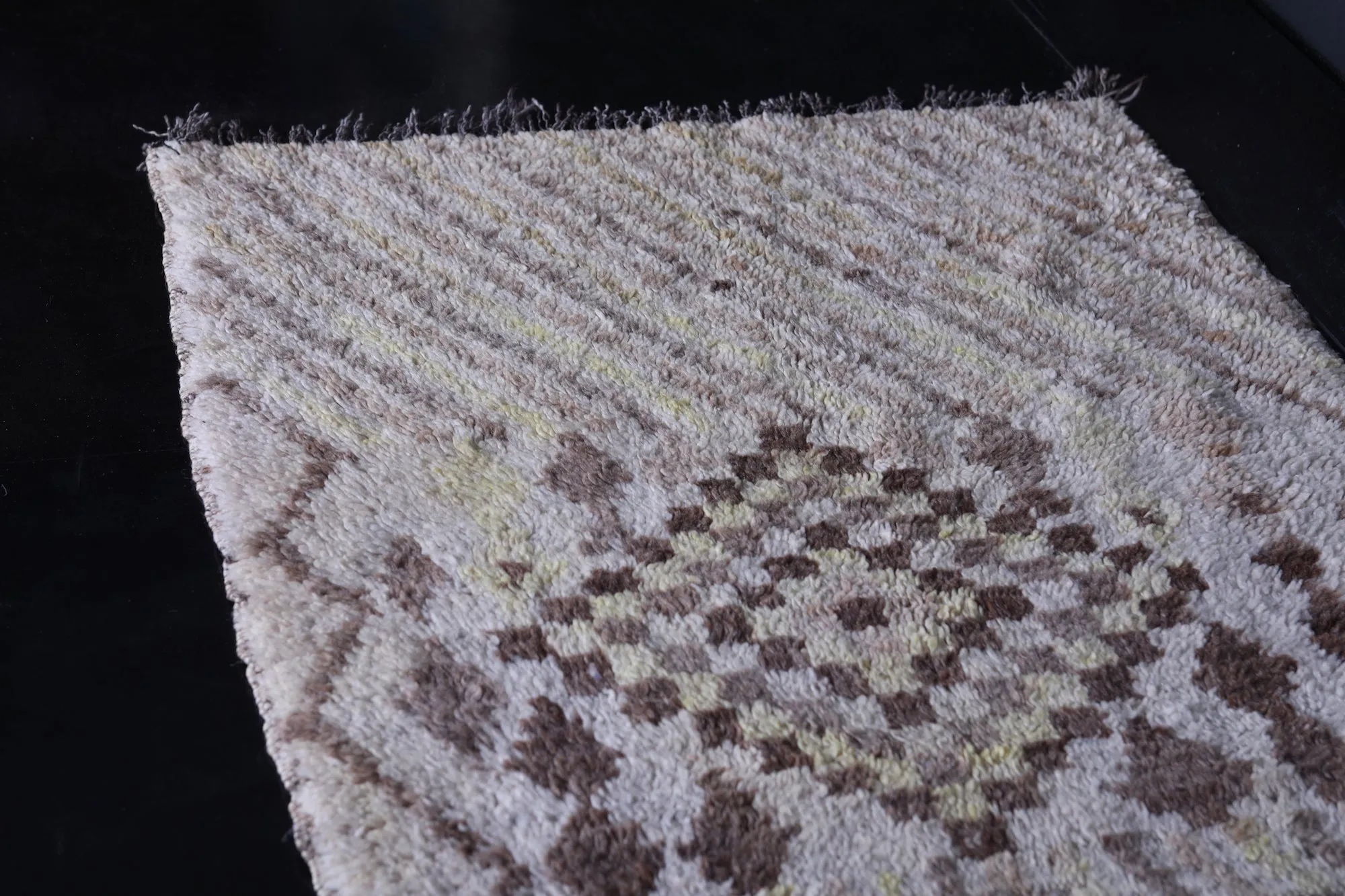 Beige Moroccan Runner Rug - 2.7 x 5.4 ft | Handwoven Accent