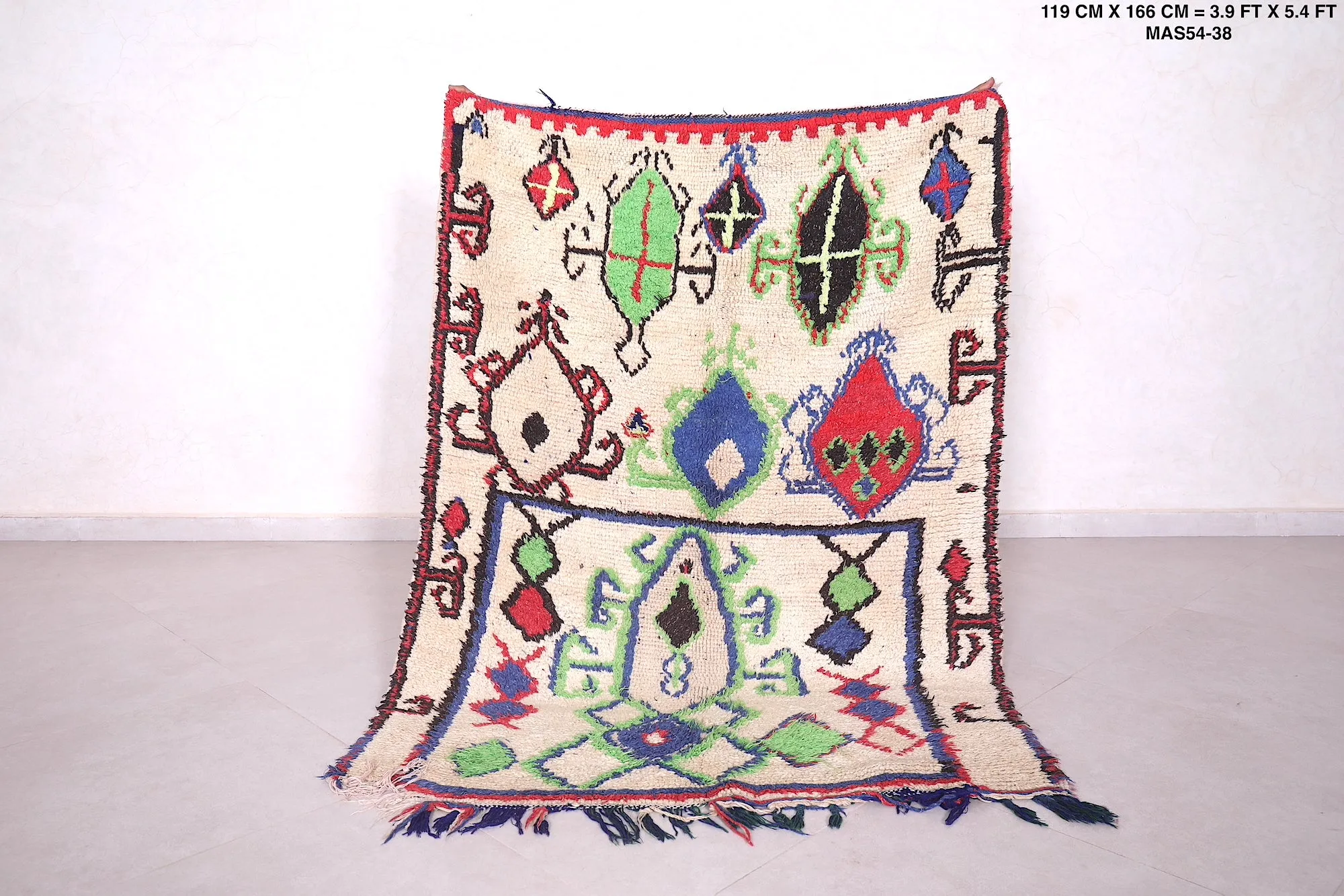 Berber Azilal Rug – 3.9 x 5.4 Feet | Handwoven Vibrant Wool