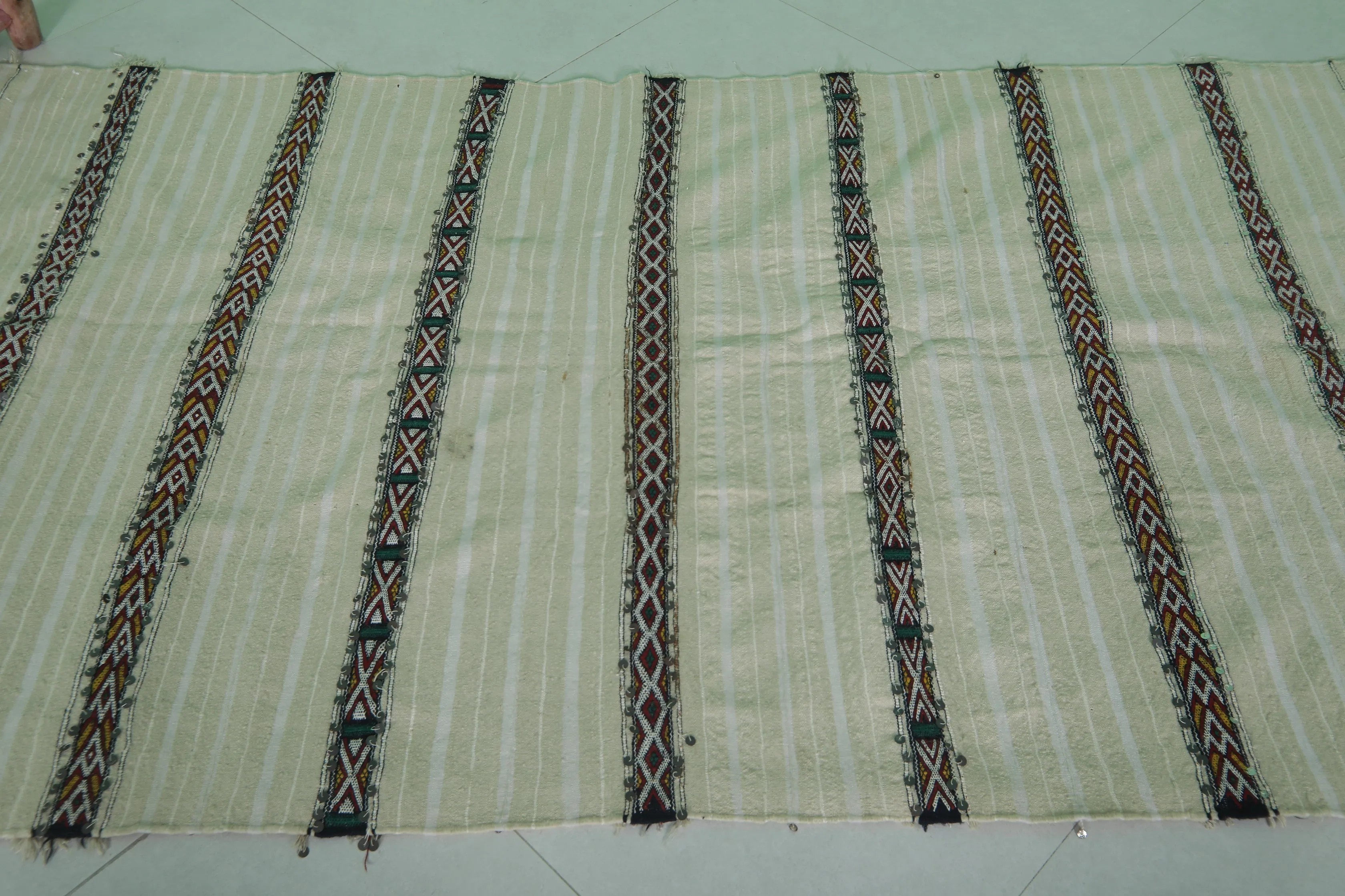 Berber Tribal Wedding Blanket Rug - 3.7 FT x 6.5 FT | Handwoven Moroccan Decor