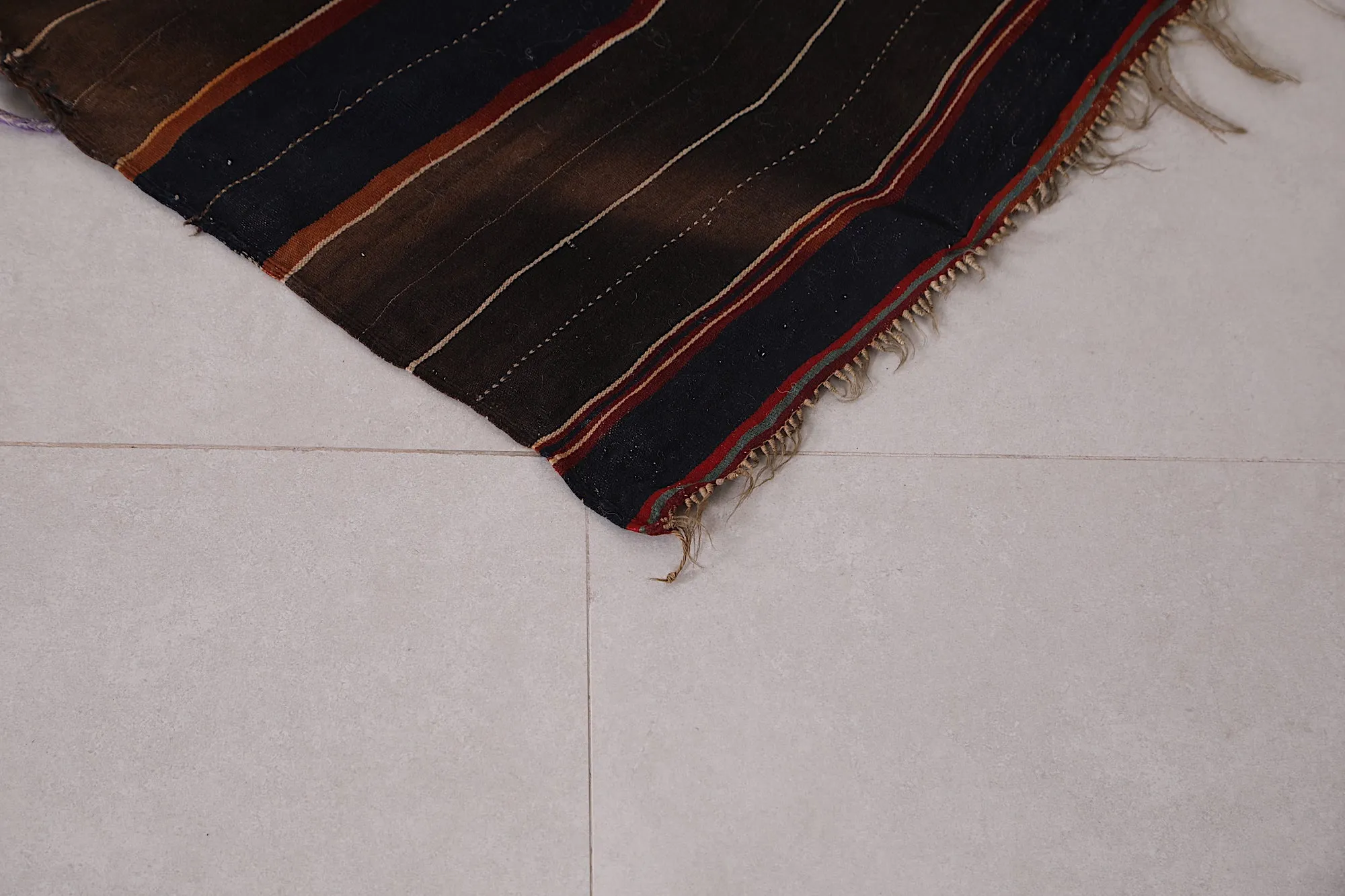 Black Moroccan Blanket - 4.1 FT x 5.5 FT | Handwoven Berber Rug