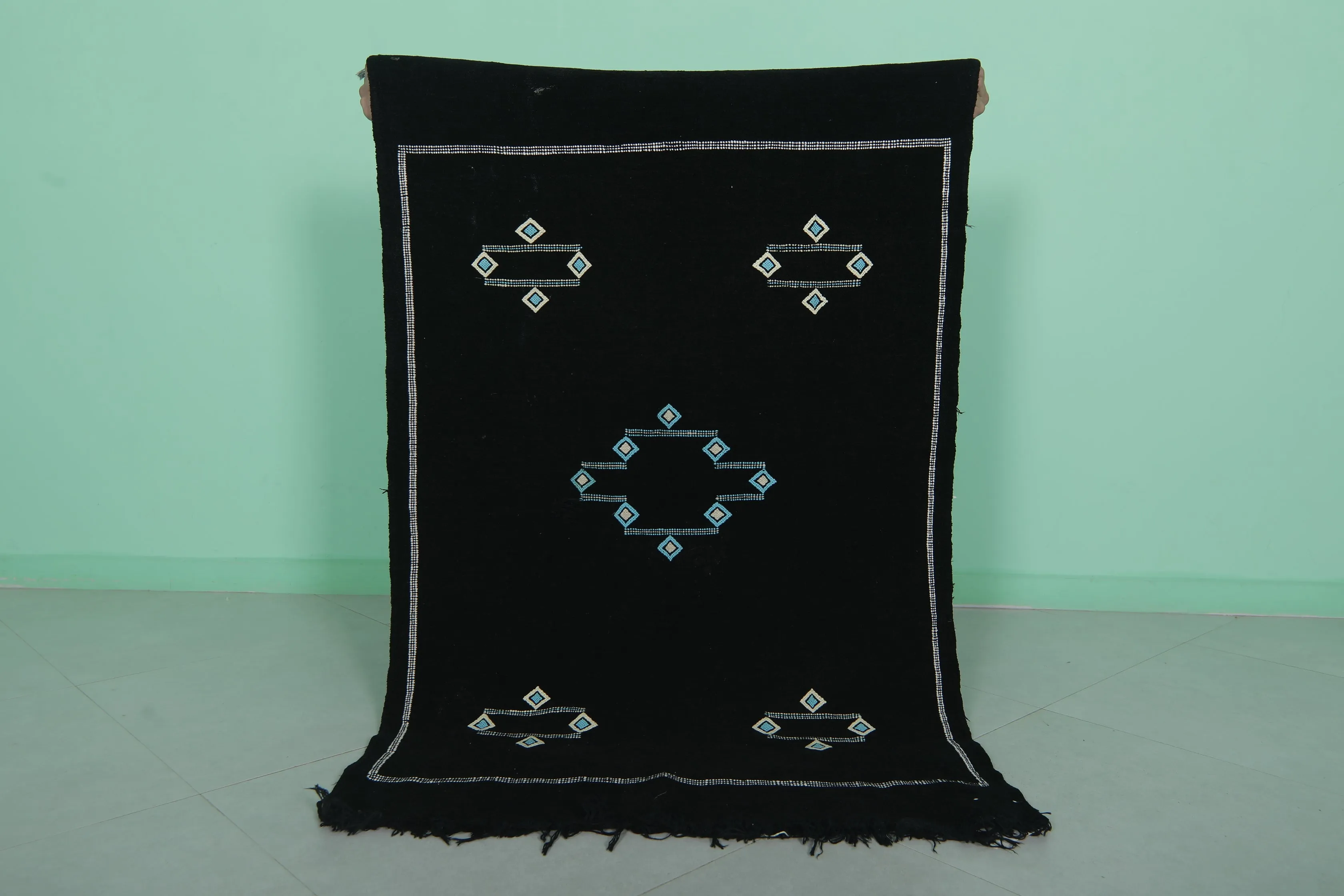 Black Moroccan Handwoven Kilim - 3 FT X 4.8 FT | Artisan Decor
