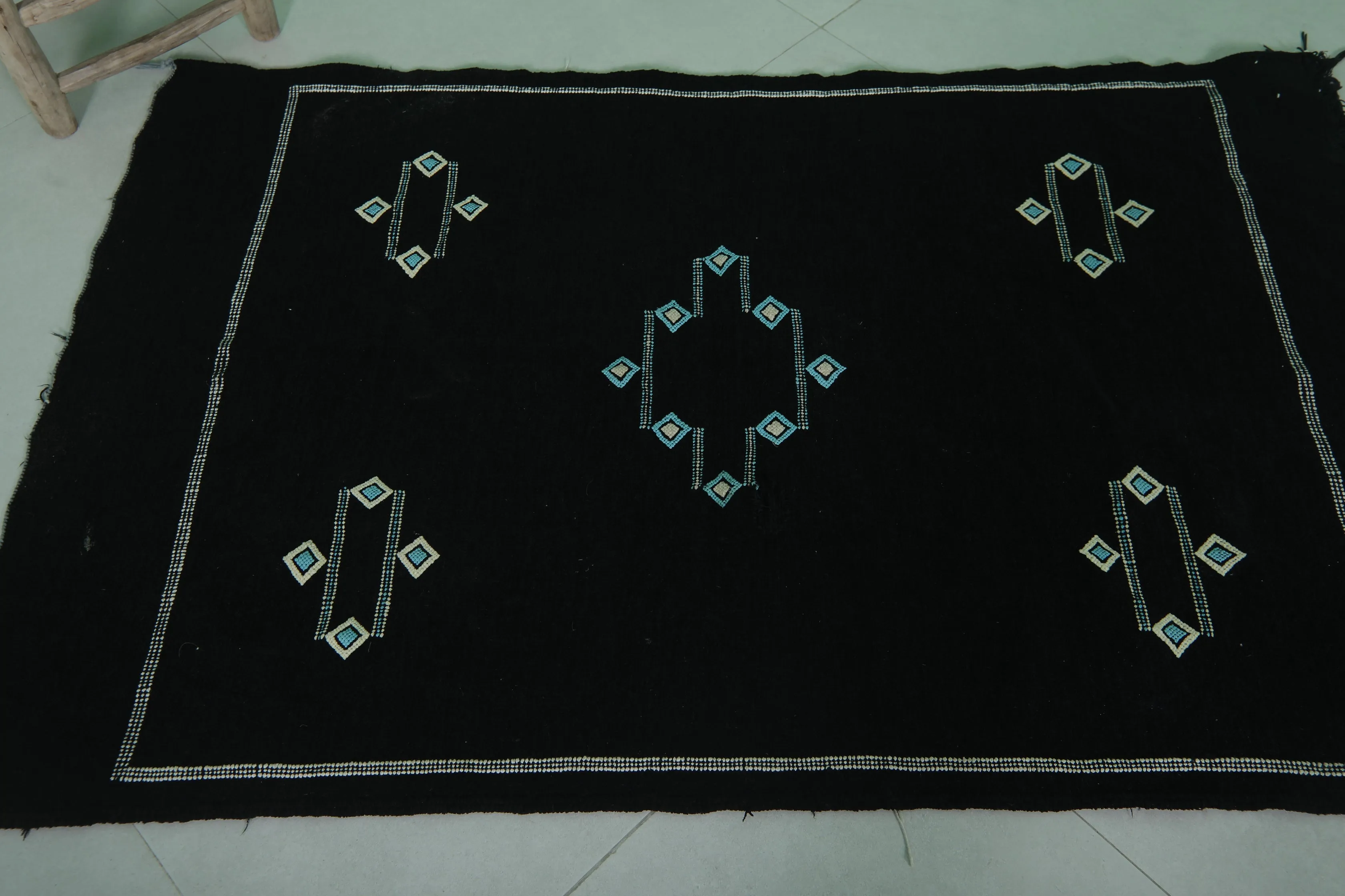 Black Moroccan Handwoven Kilim - 3 FT X 4.8 FT | Artisan Decor