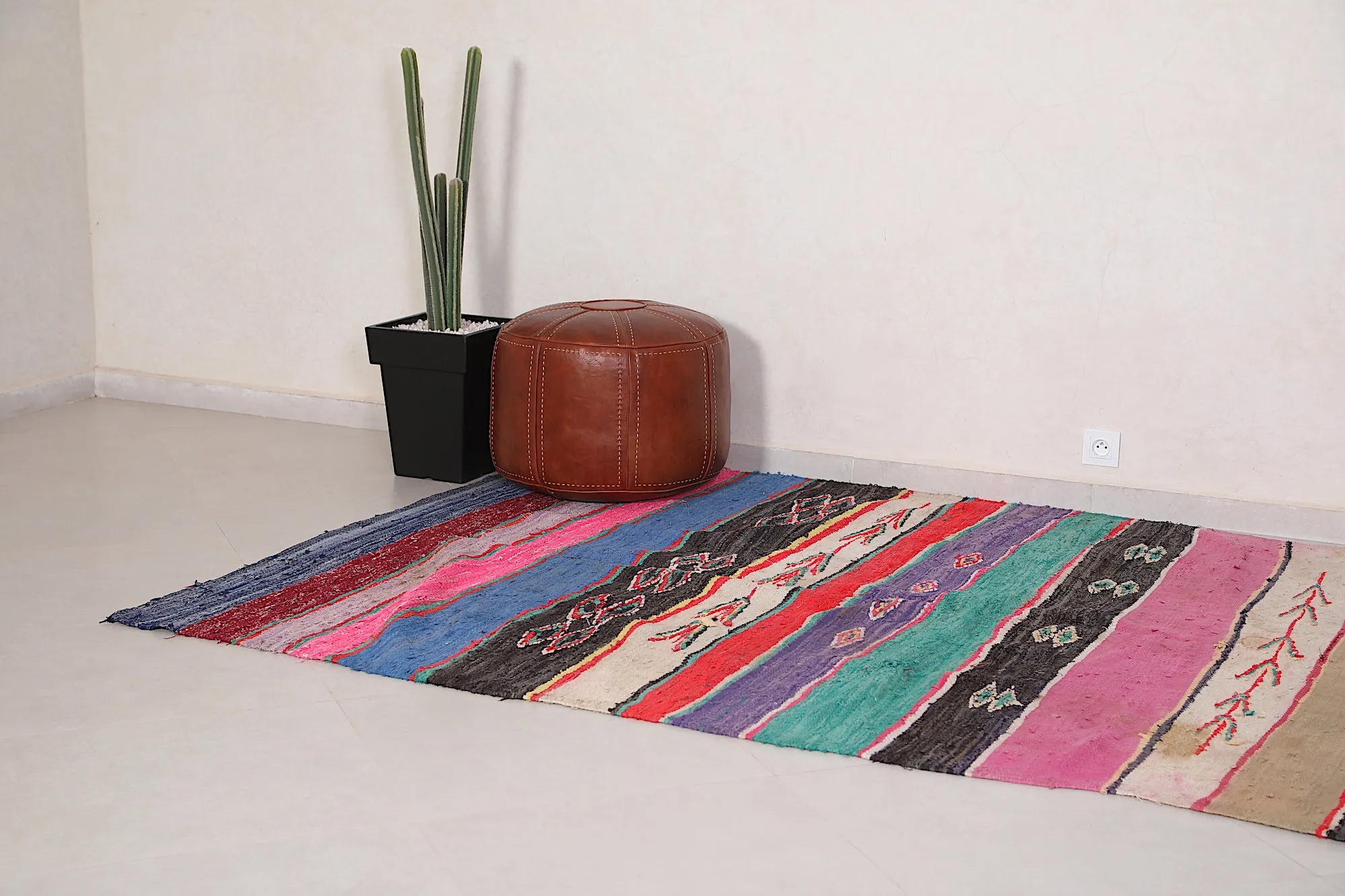 Boucherouite Moroccan Kilim - 5.9 FT X 9.6 FT | Vibrant Handmade Rug