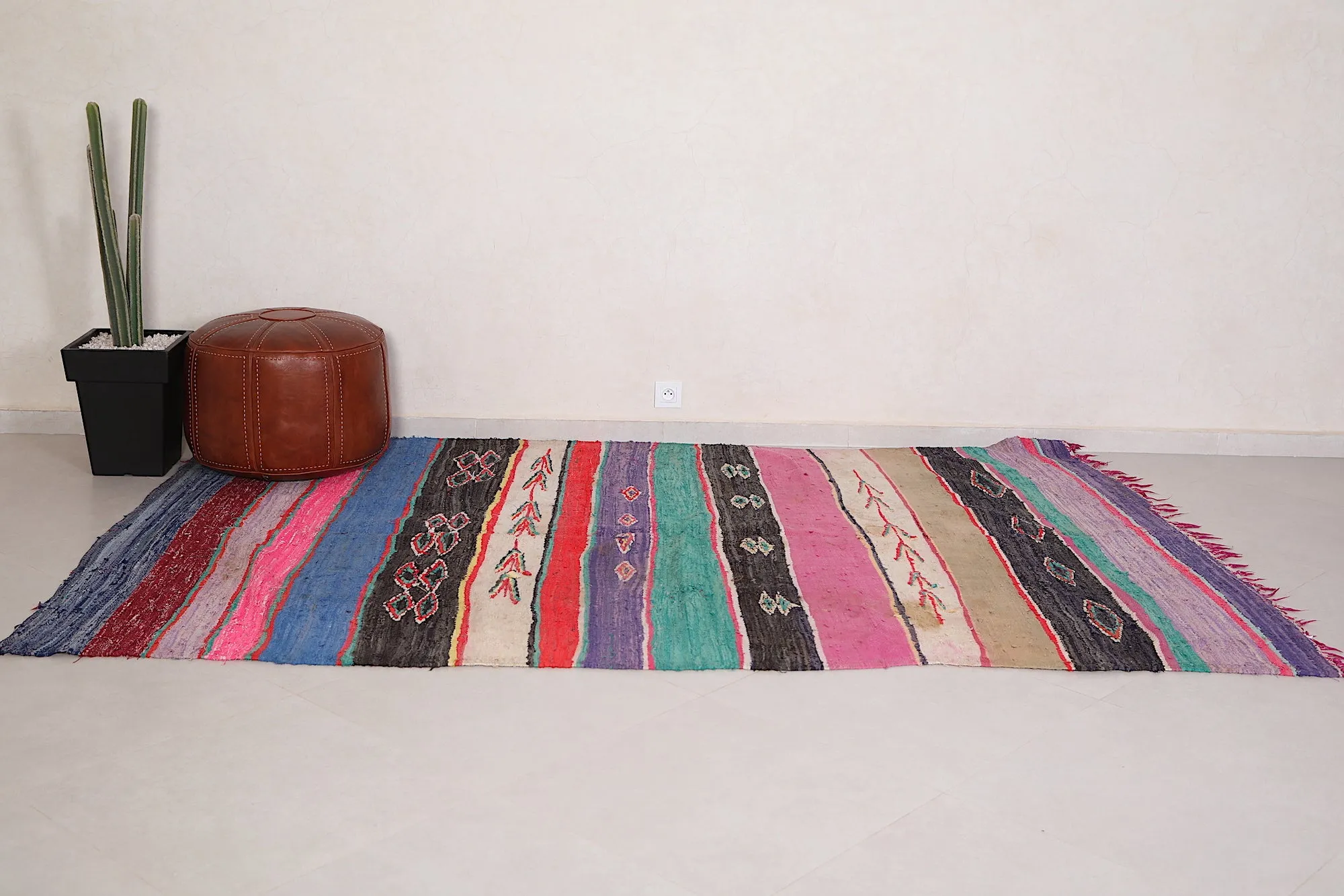 Boucherouite Moroccan Kilim - 5.9 FT X 9.6 FT | Vibrant Handmade Rug