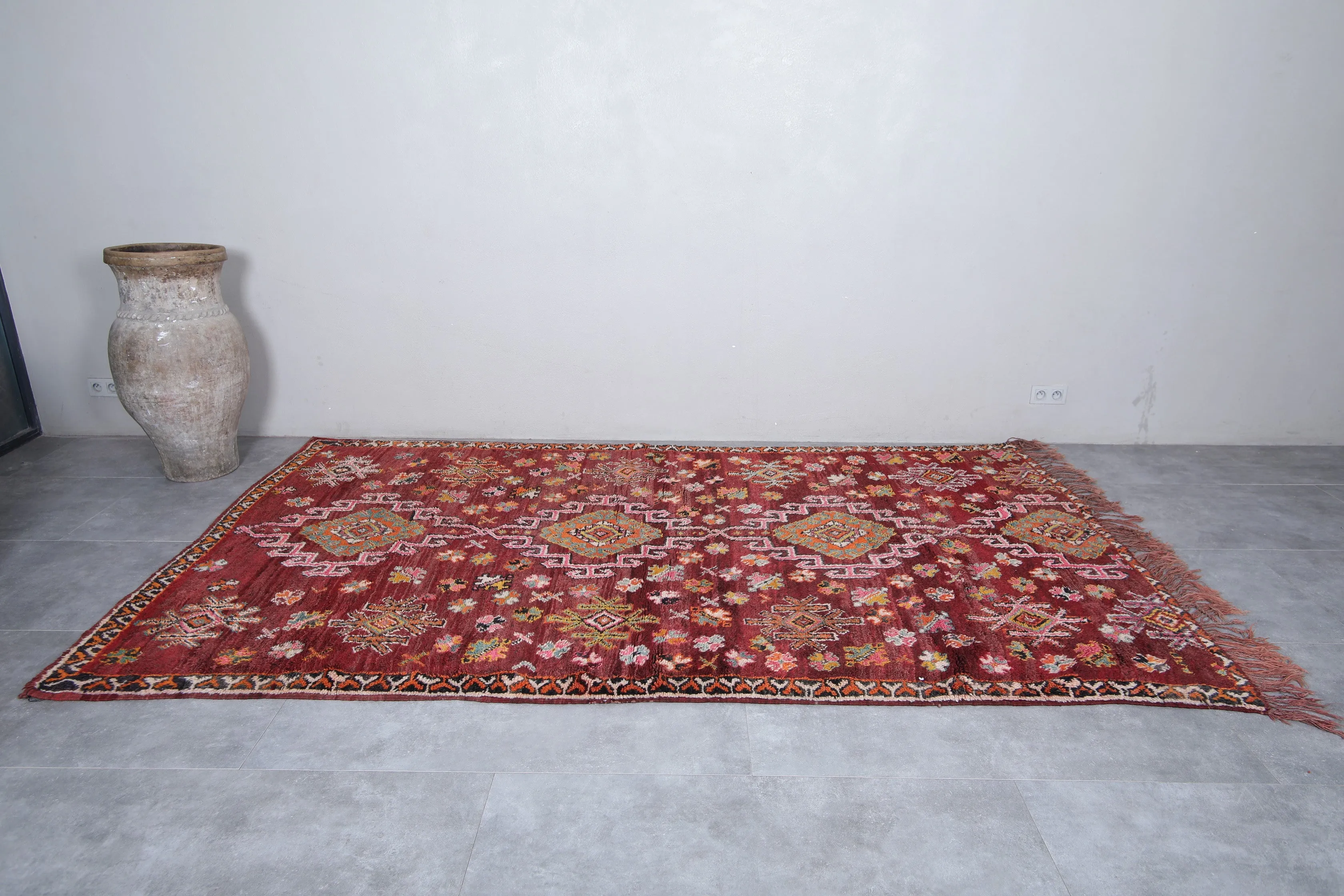 Boujaad Moroccan Rug - 6.3 x 10.7 Feet Handmade Vintage Area Rug