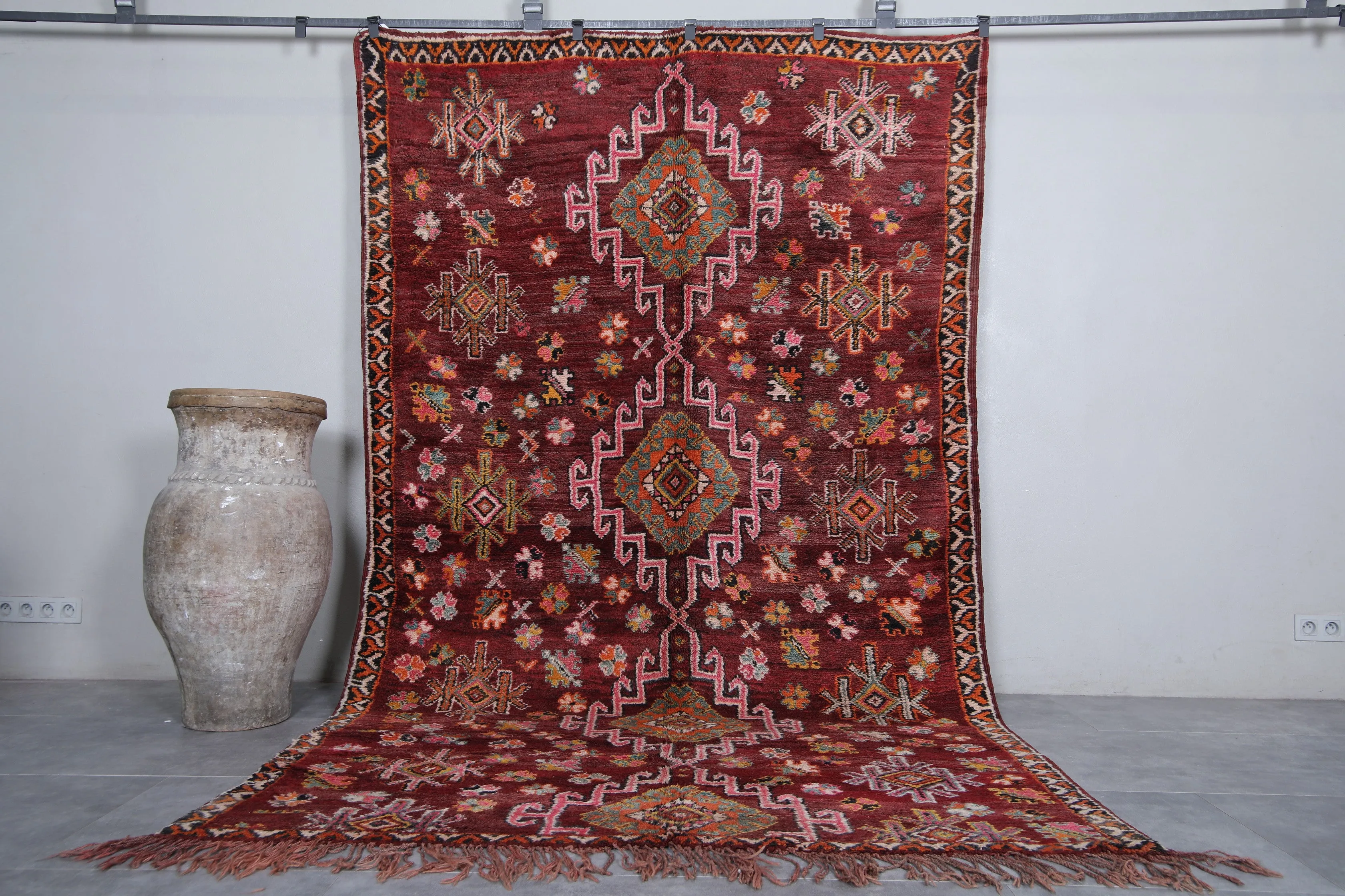 Boujaad Moroccan Rug - 6.3 x 10.7 Feet Handmade Vintage Area Rug