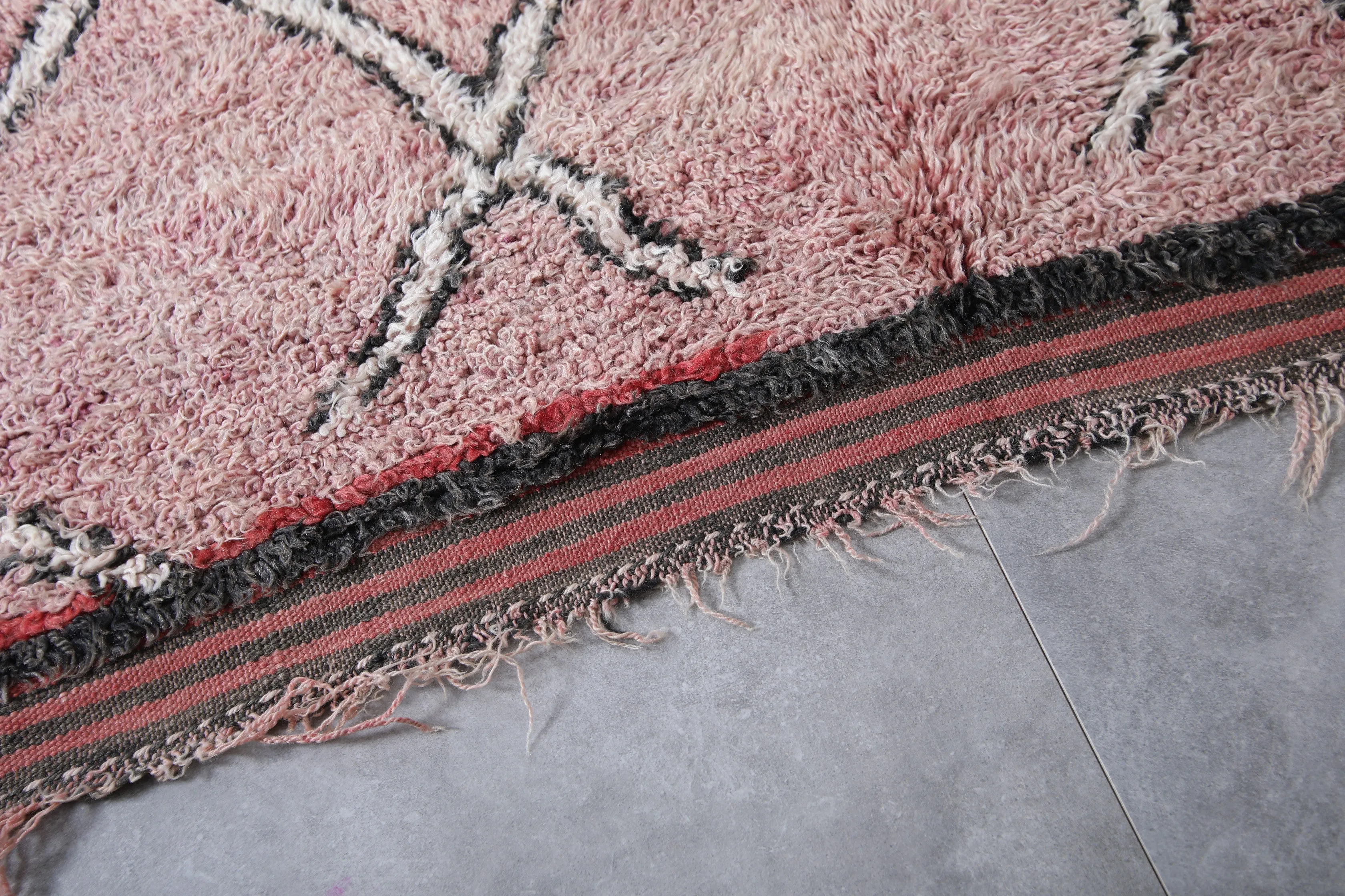 Boujaad Moroccan Rug with Diamond Patterns - 6.3 x 12 Feet