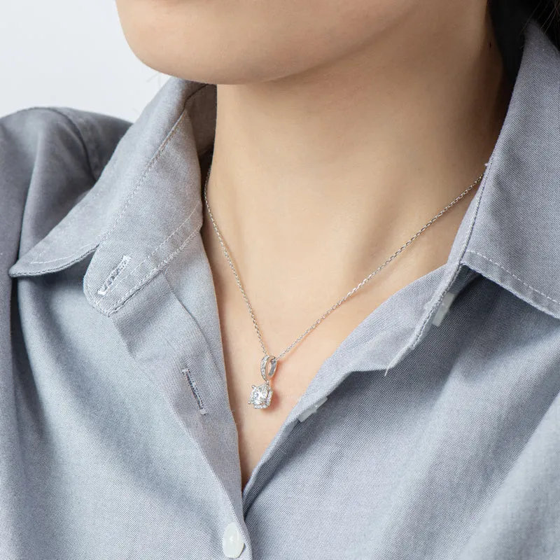 Classic Brilliant Round Moissanite Pendant Necklace
