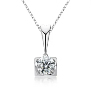 Classic Brilliant Round Moissanite Pendant Necklace