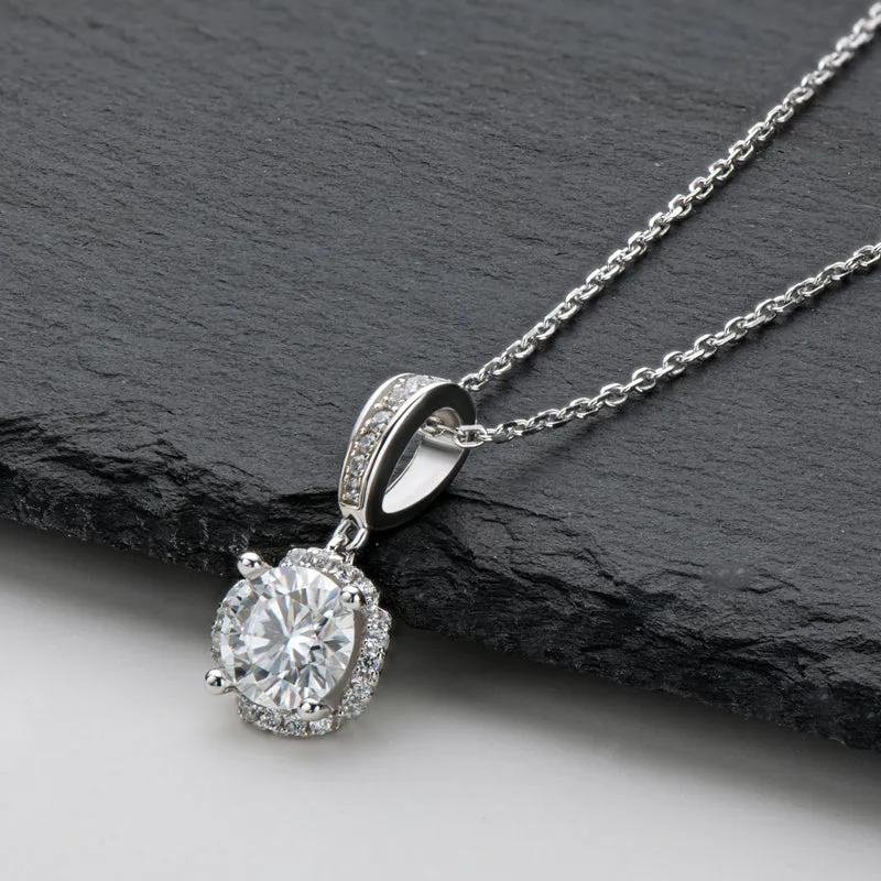 Classic Brilliant Round Moissanite Pendant Necklace