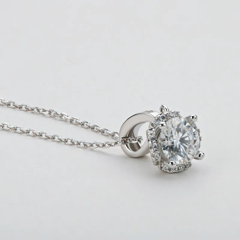 Classic Brilliant Round Moissanite Pendant Necklace