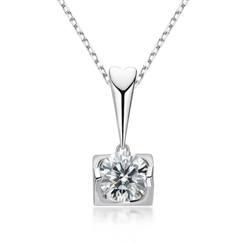 Classic Brilliant Round Moissanite Pendant Necklace
