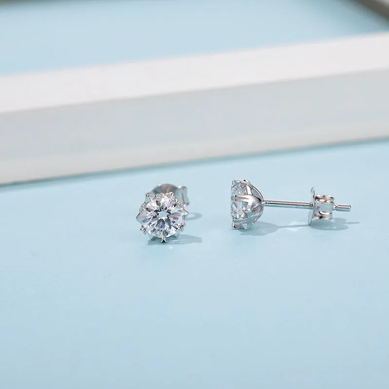 Classic Round Cut Moissanite Diamond Stud Earrings