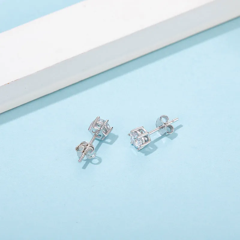Classic Round Cut Moissanite Diamond Stud Earrings