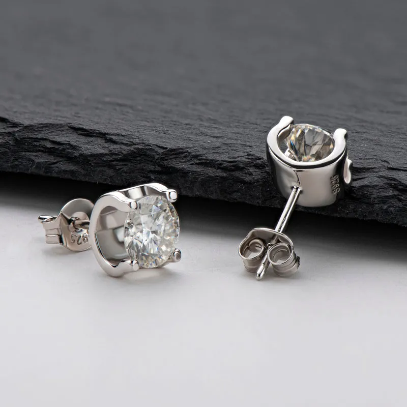Classic Round Cut Moissanite Diamond Stud Earrings