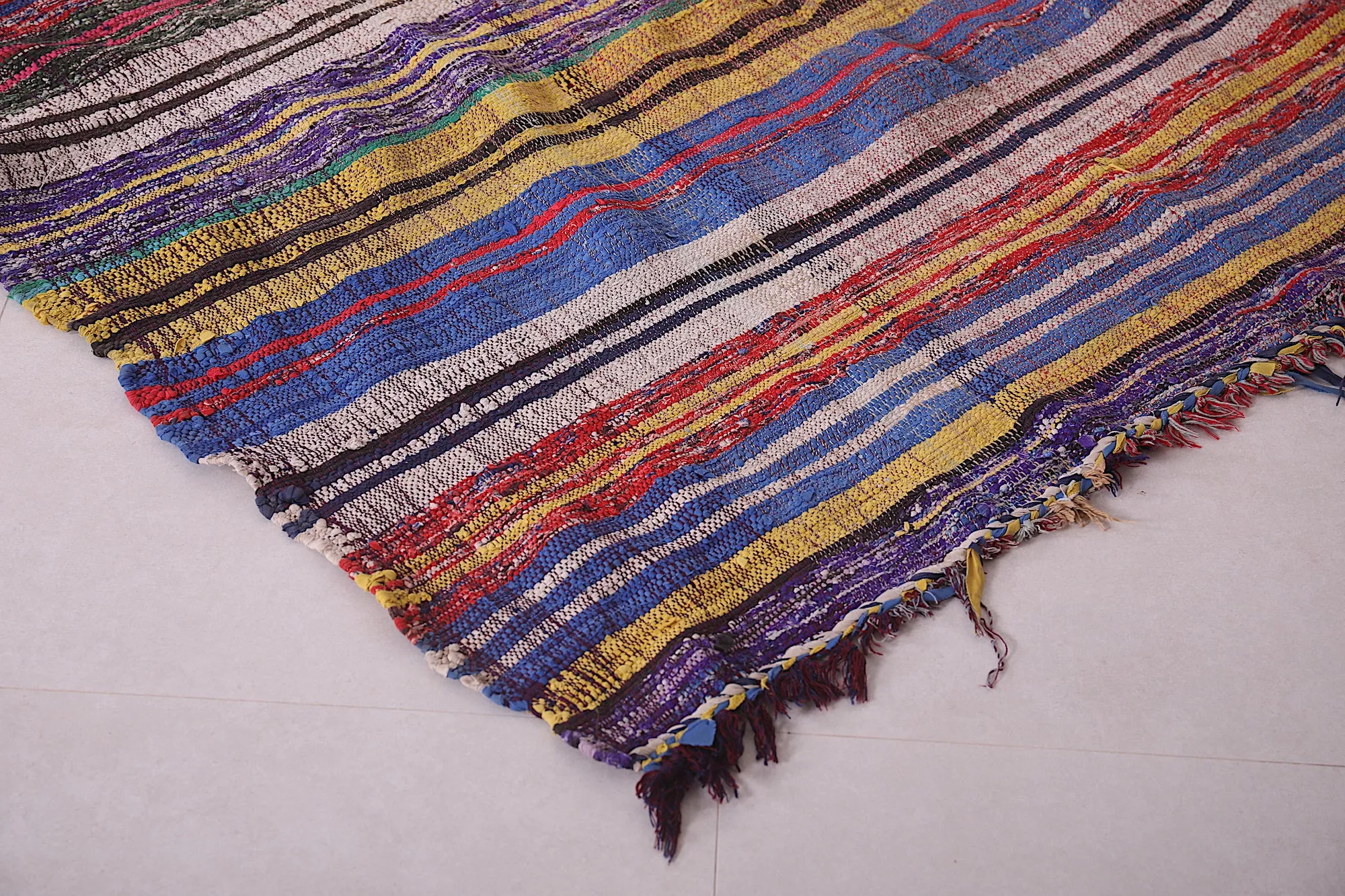Colorful Moroccan kilim rug - 5.2 FT X 8.3 FT - Large berber carpet