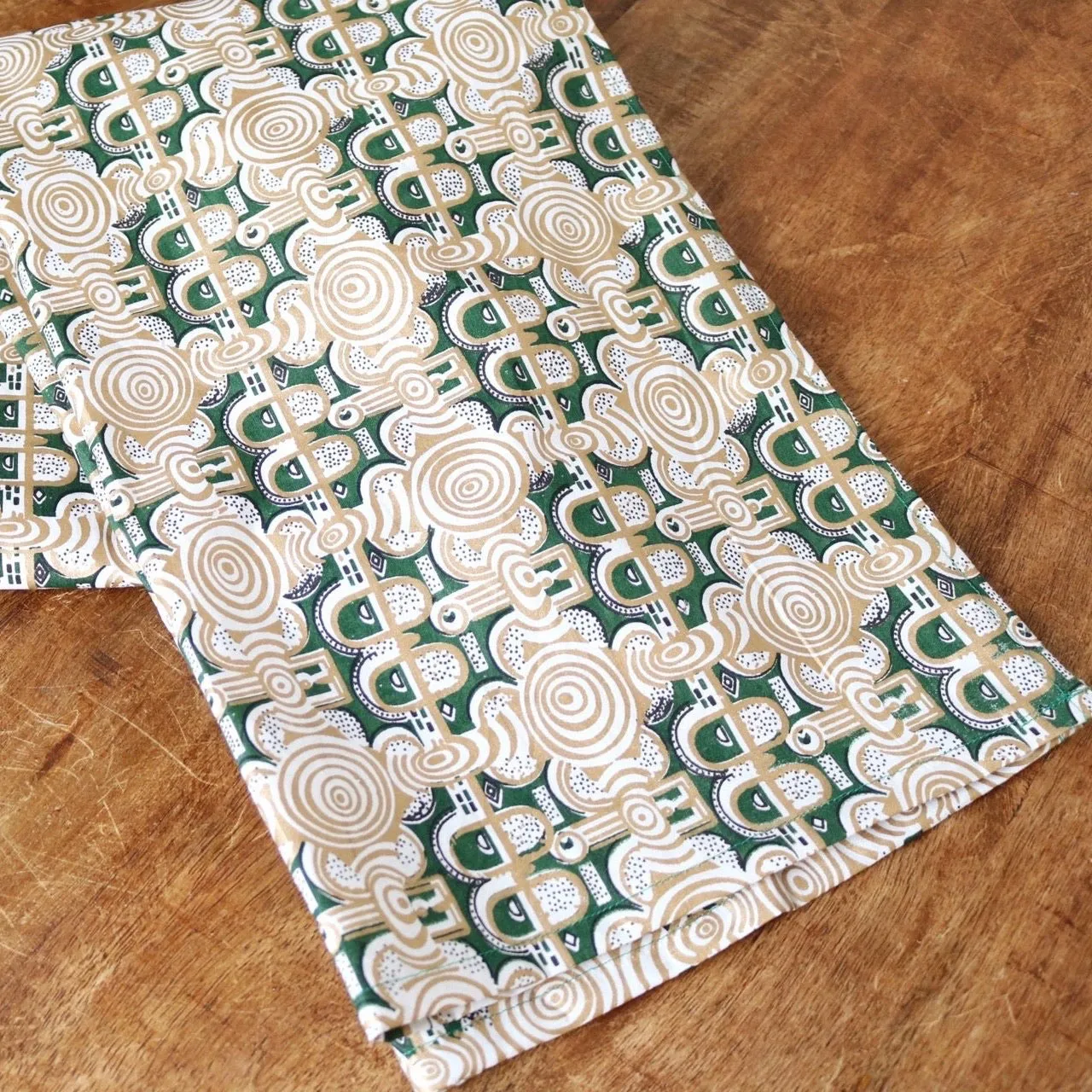 Crowned Golden Verde Wrap