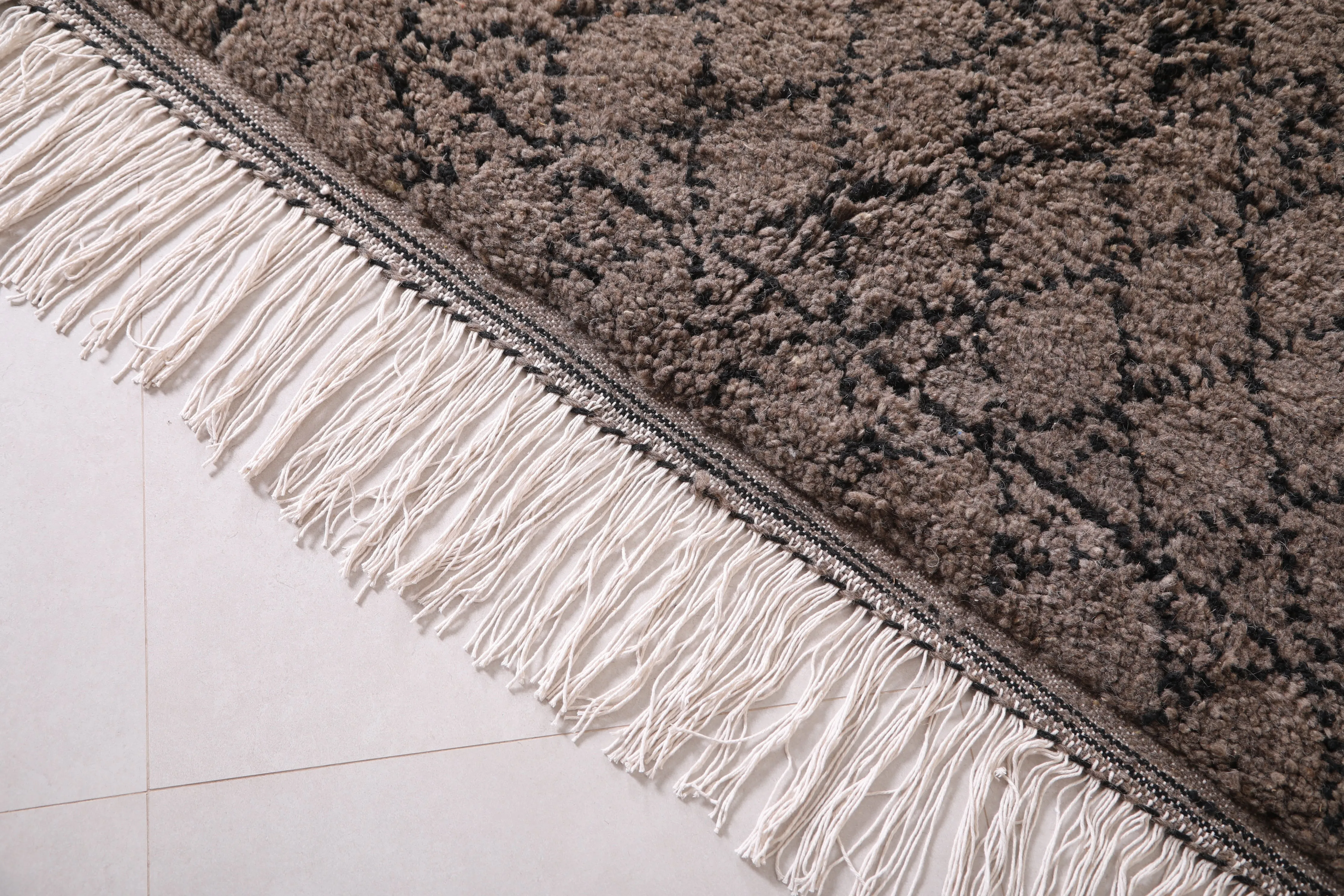 Custom Moroccan rug - Wool berber carpet rug - Beni rug