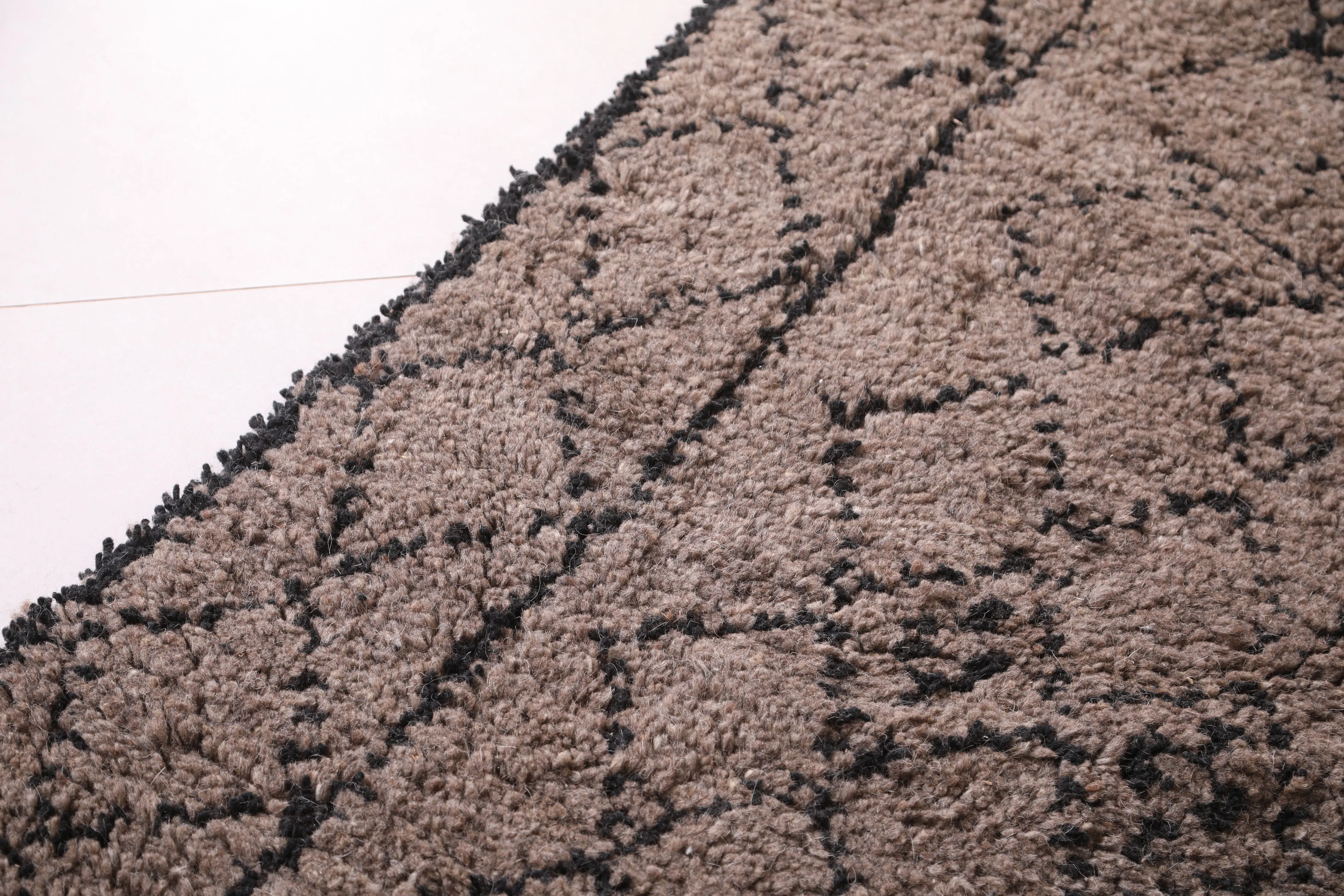 Custom Moroccan rug - Wool berber carpet rug - Beni rug