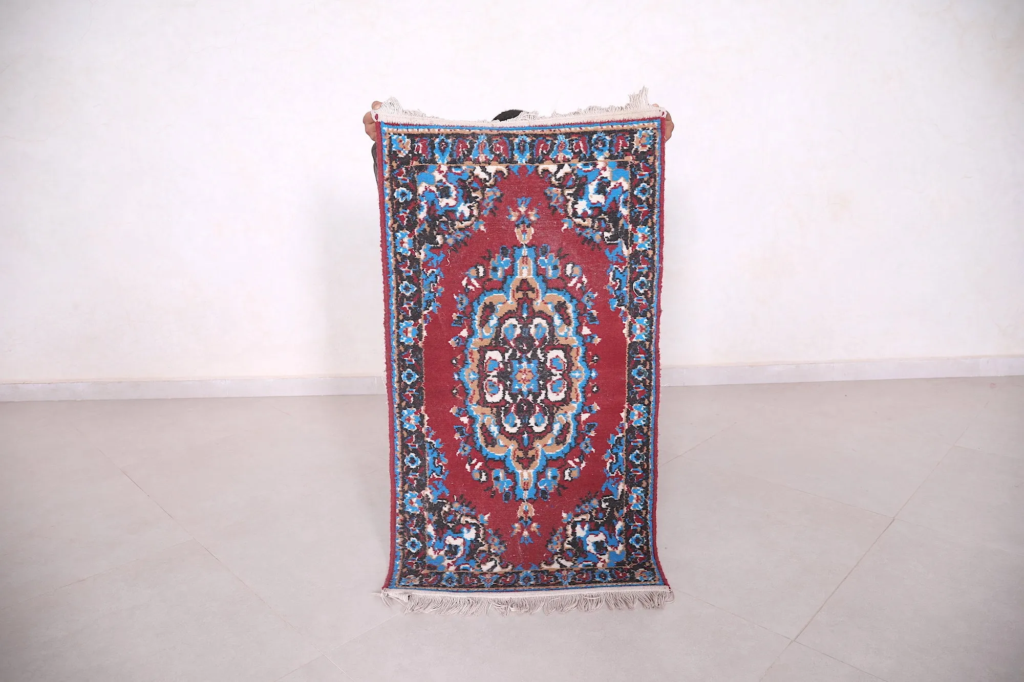 Elegant Small Moroccan Rug 1.9 x 3.5 FT - Intricate Red and Blue Design