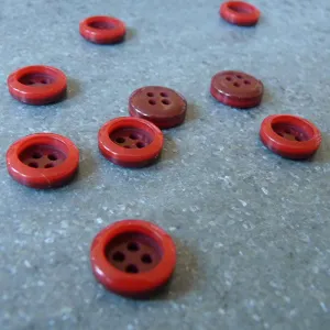 Fashion Rim Button - Red