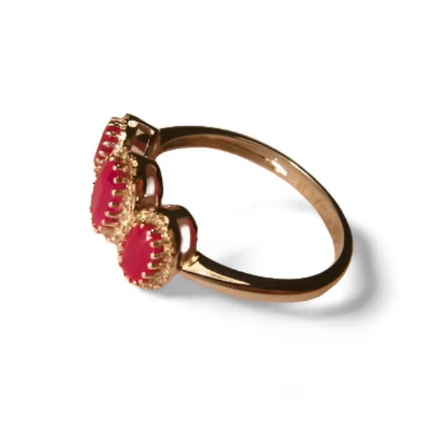 Gorgeous 14K White Gold Diamond Ruby 3-Stone Band Ring