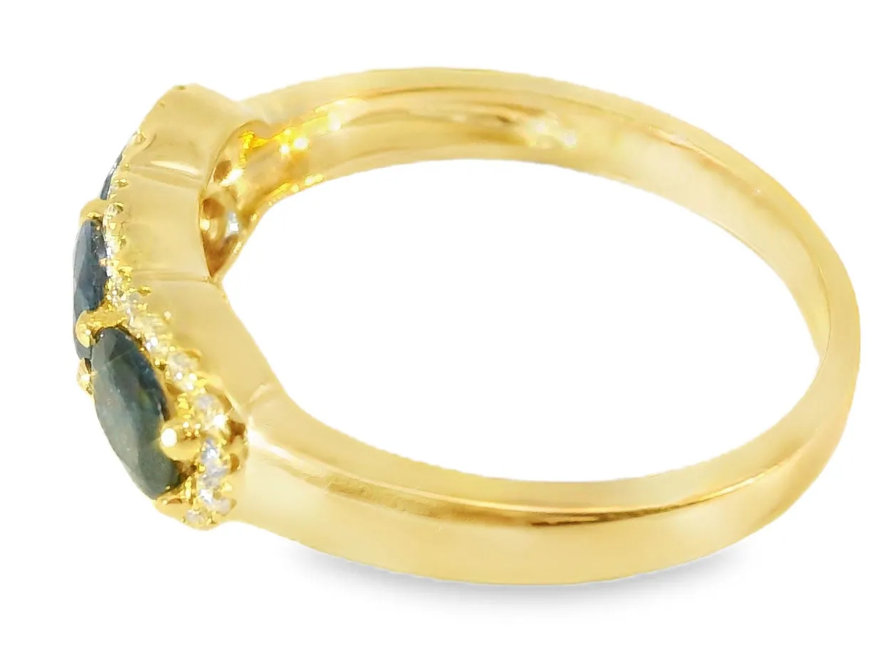 Gorgeous 18K White Gold Diamond Sapphire 3-Stone Band Ring