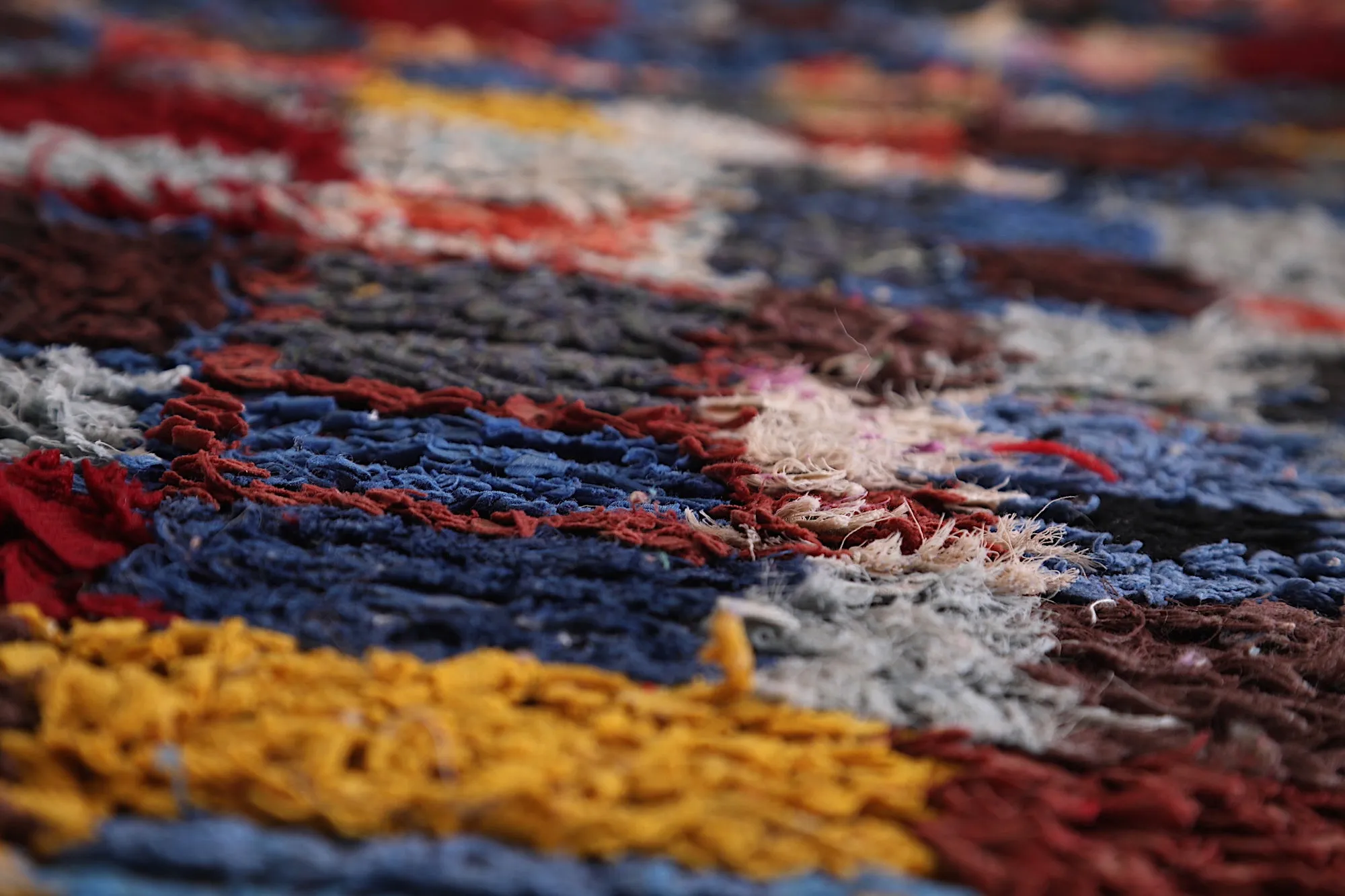Hand-Knotted Berber Rug 2.9 x 4.9 Feet - Vibrant Checkered Design