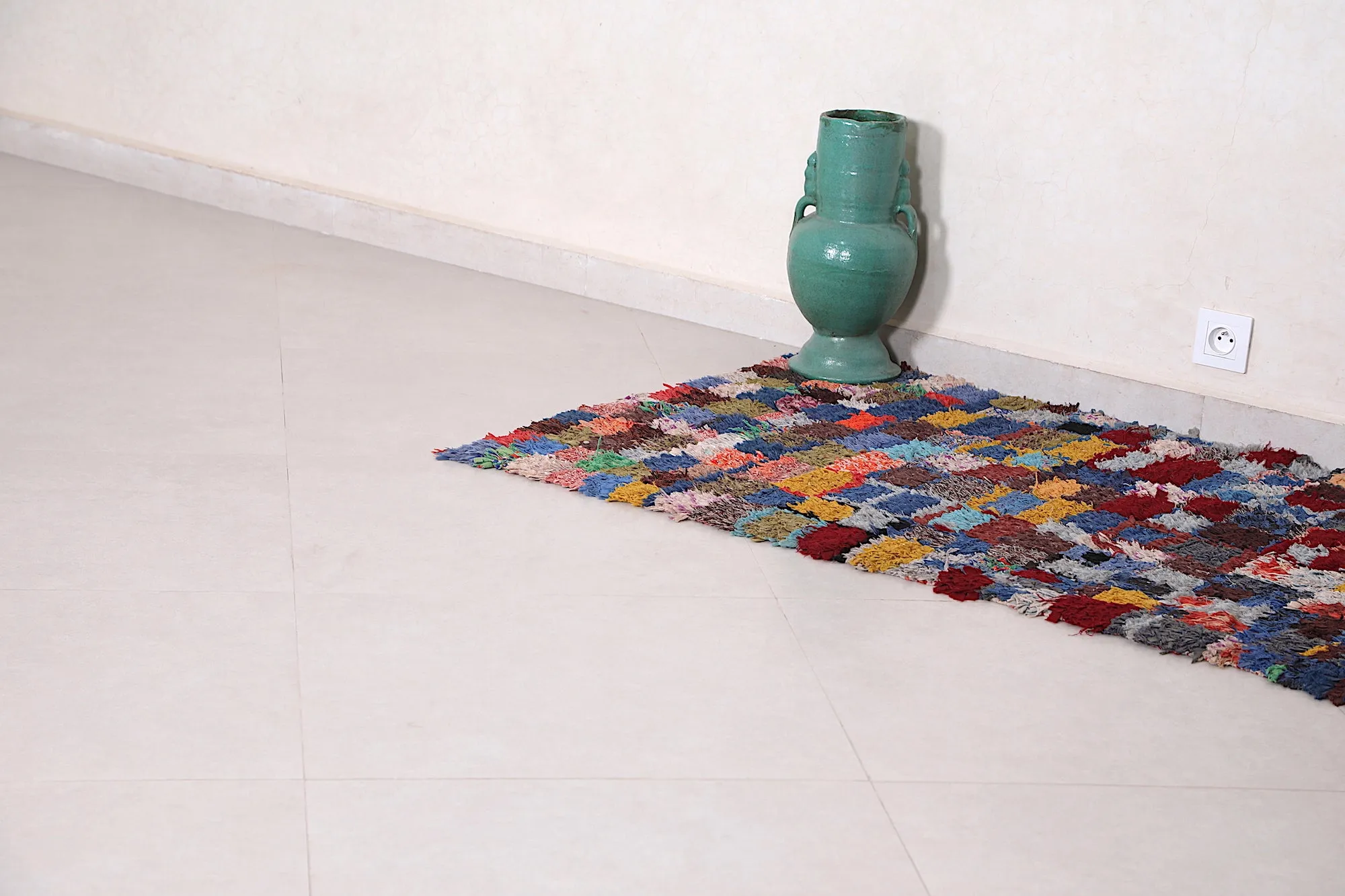 Hand-Knotted Berber Rug 2.9 x 4.9 Feet - Vibrant Checkered Design