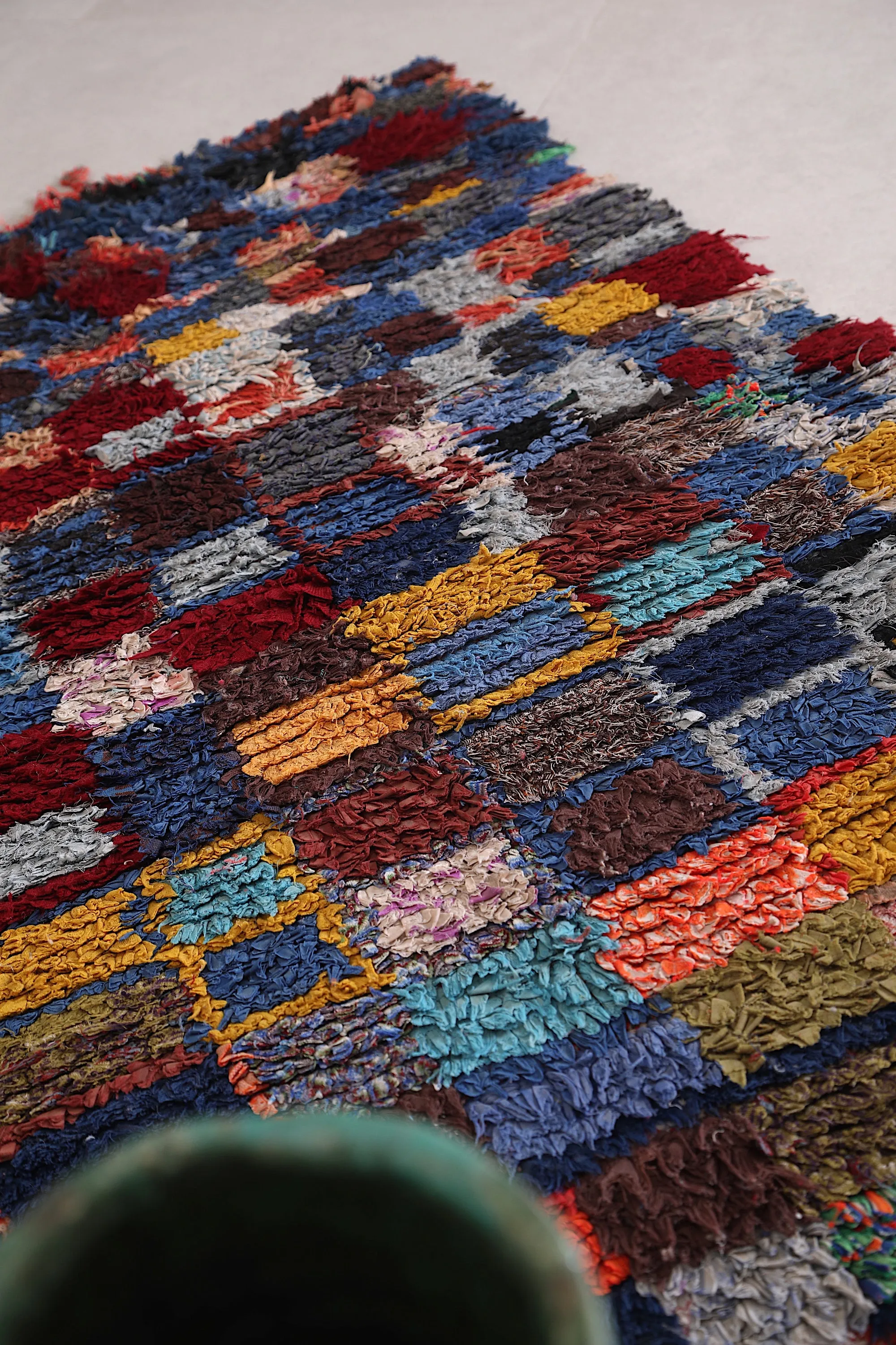 Hand-Knotted Berber Rug 2.9 x 4.9 Feet - Vibrant Checkered Design