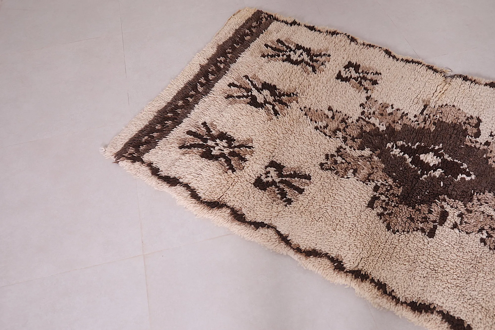 Handmade Wool Rug – 3.4 x 6.6 ft Authentic Moroccan Rug