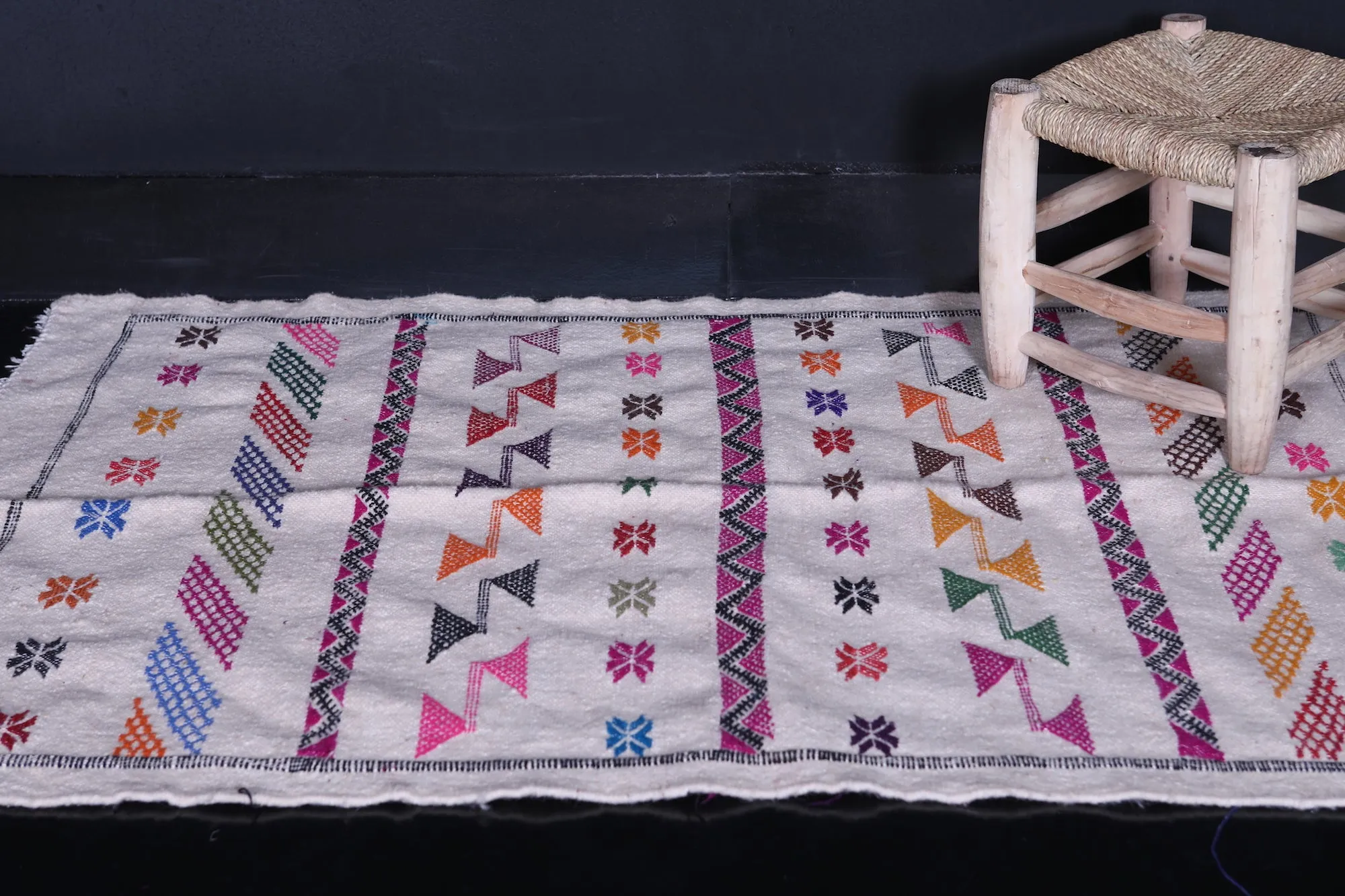 Handwoven Kilim - 3.2 FT X 5 FT - Vibrant Geometric Design