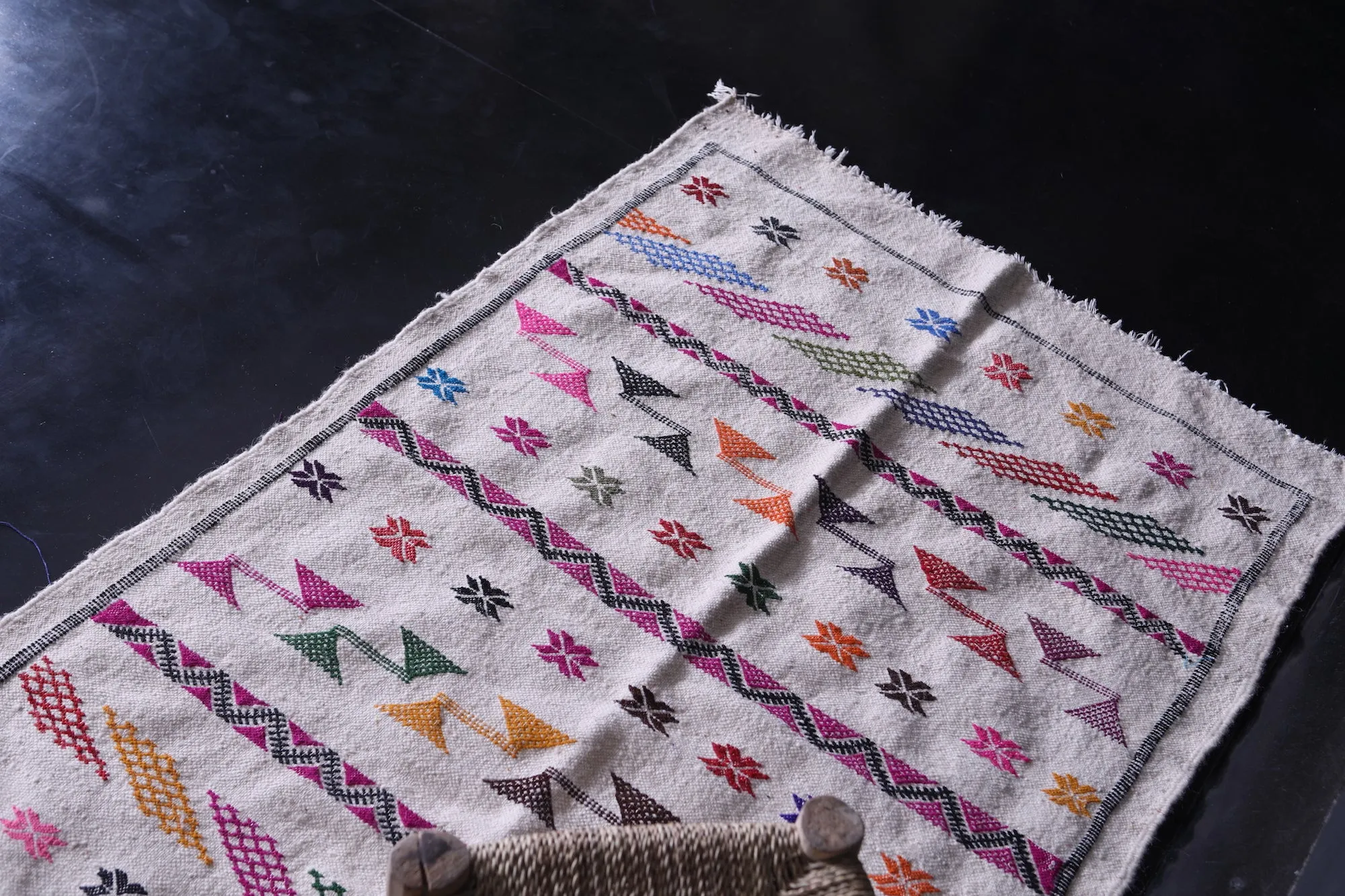 Handwoven Kilim - 3.2 FT X 5 FT - Vibrant Geometric Design