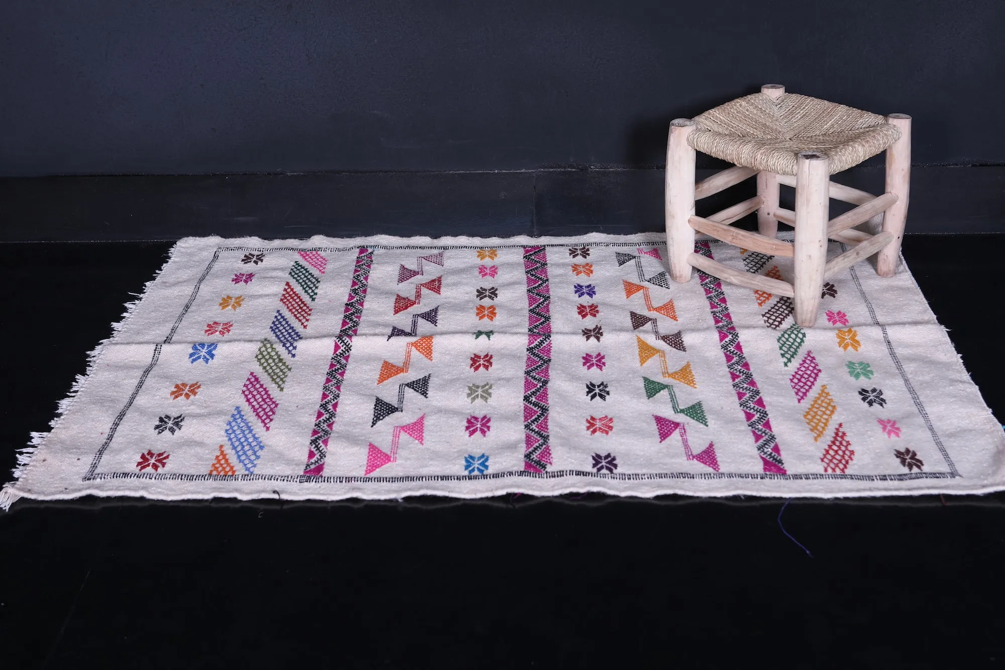 Handwoven Kilim - 3.2 FT X 5 FT - Vibrant Geometric Design