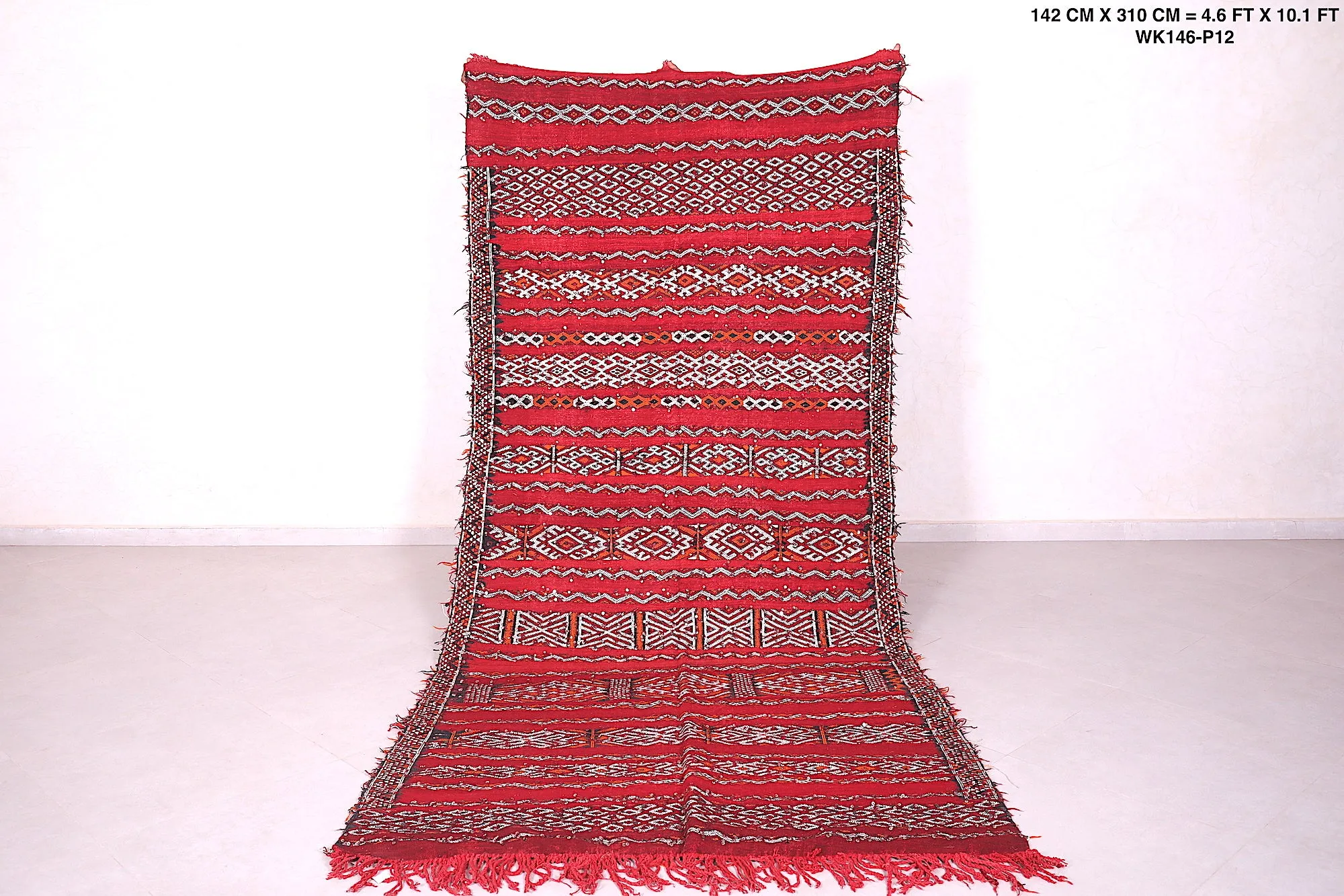 Handwoven Moroccan Kilim Rug - Red Tribal Pattern (4.6 FT X 10.1 FT)