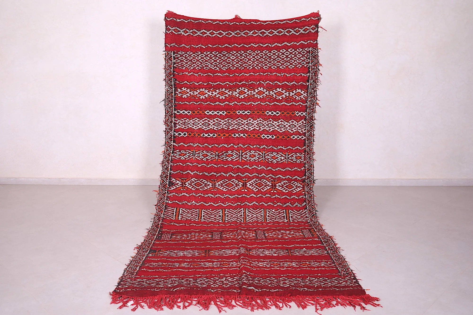 Handwoven Moroccan Kilim Rug - Red Tribal Pattern (4.6 FT X 10.1 FT)
