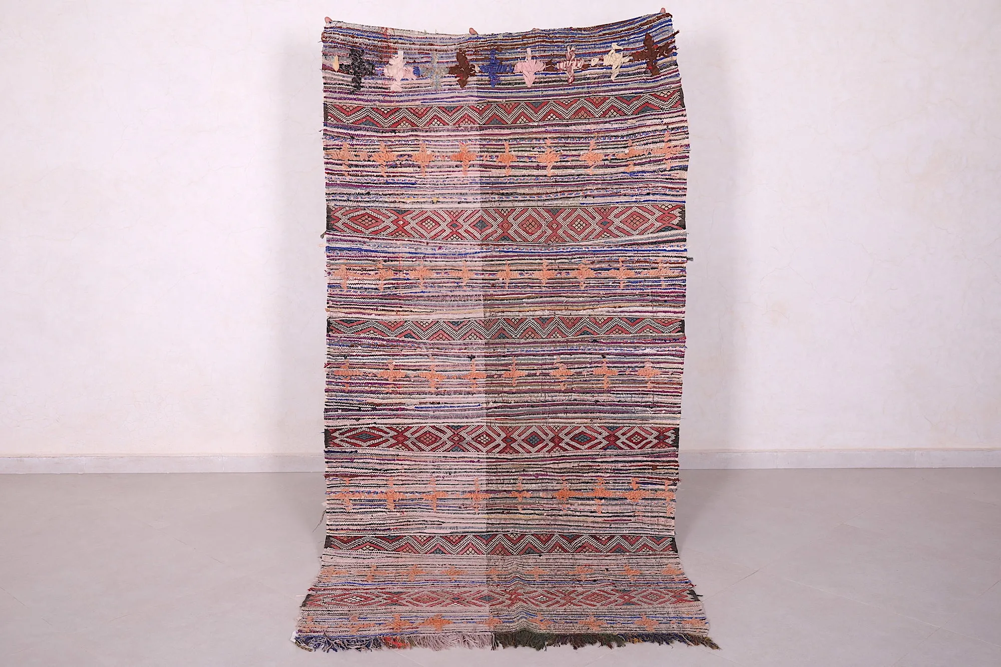 Handwoven Moroccan Rug 4.1 x 7.8 FT - Vibrant Artisan Design